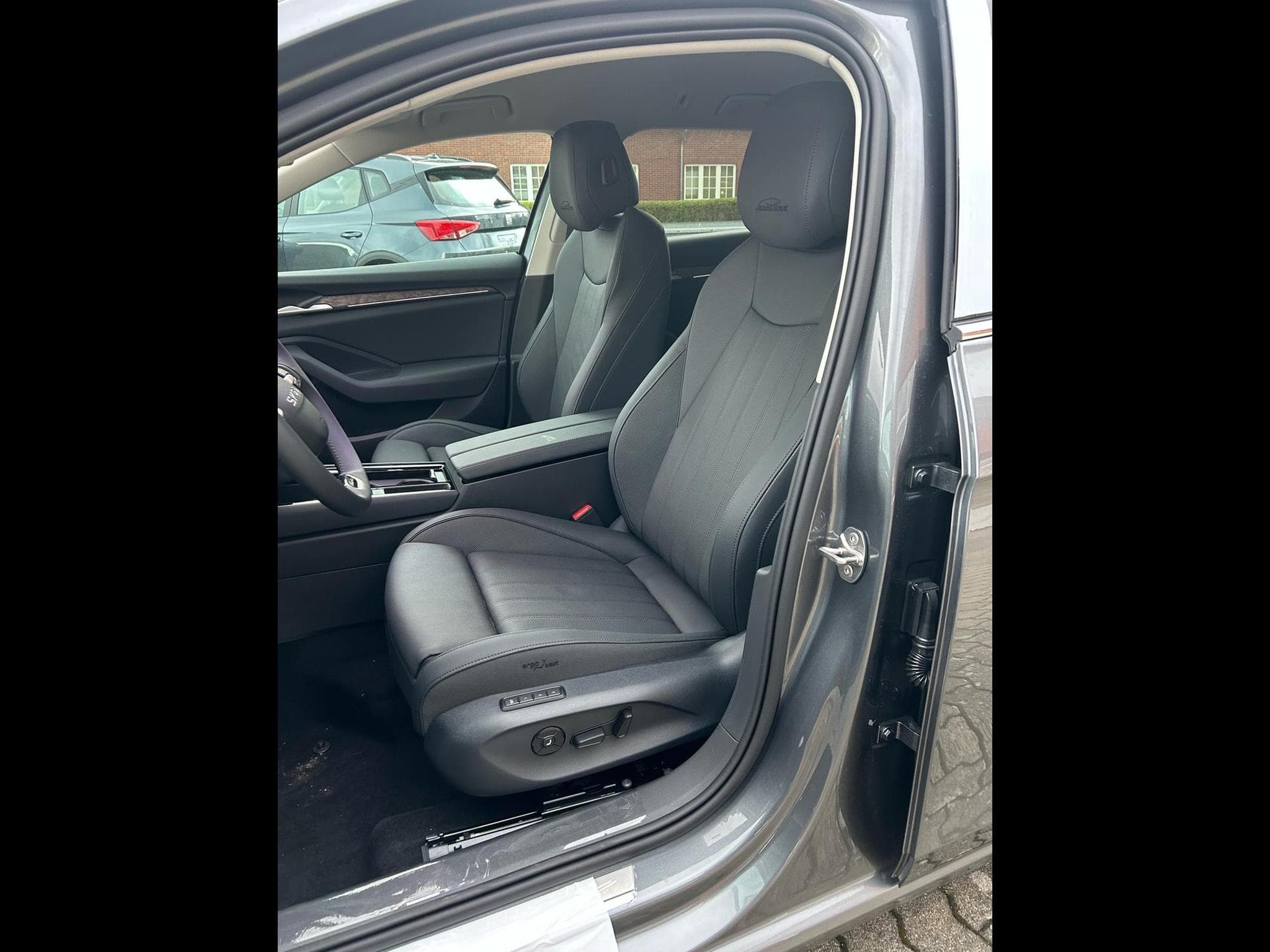 Skoda Superb L&K (2026) - Photo 1