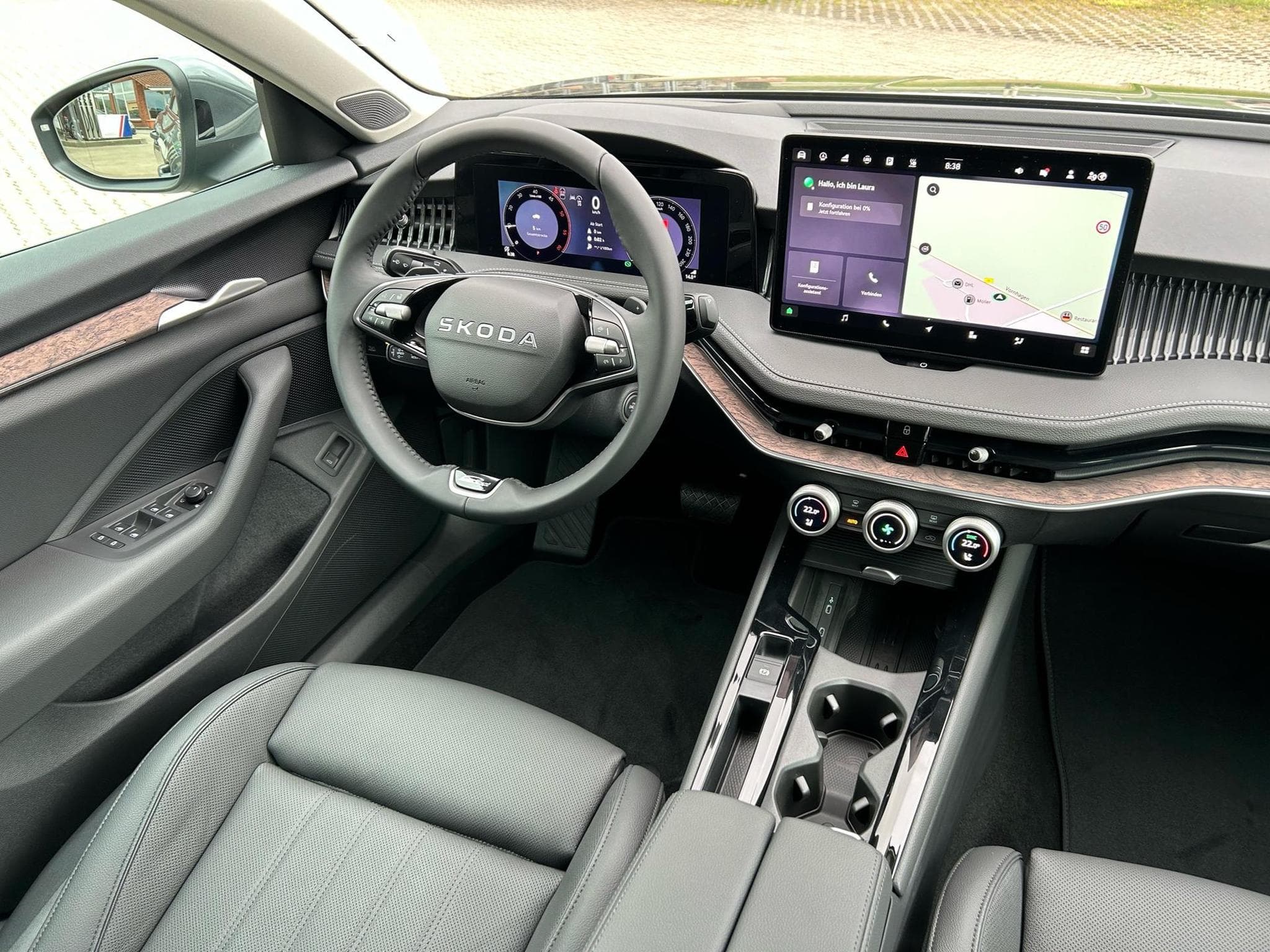 Skoda Superb L&K (2026) - Photo 6