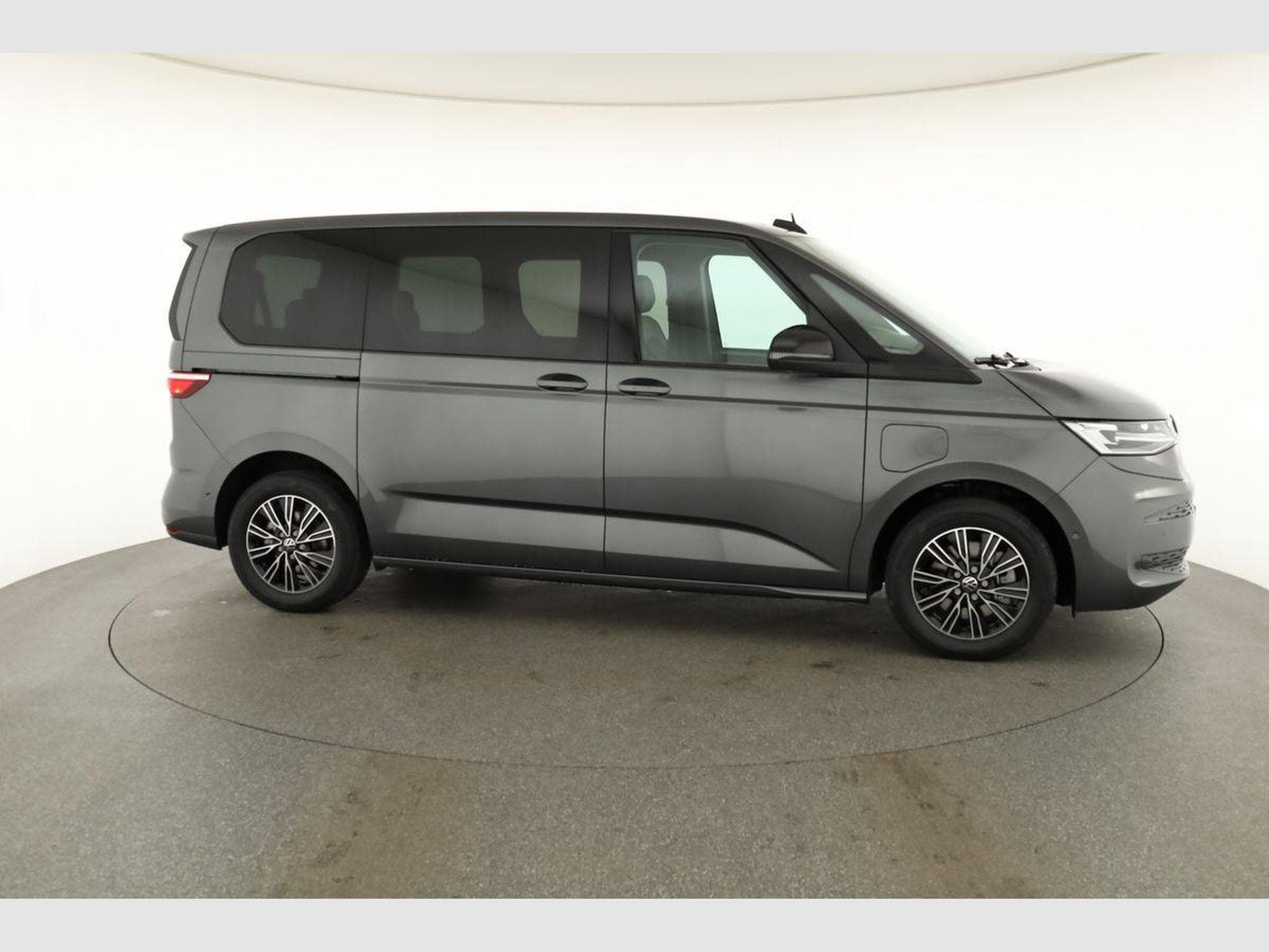 VW T7 eHybrid 4M Business, (2026) - Photo 22
