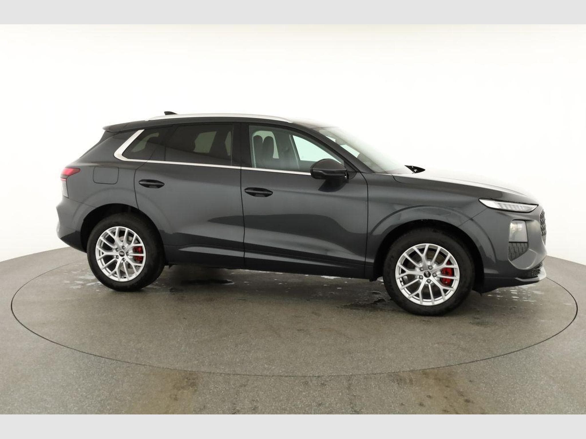 Audi Q3 TFSI quattro 150 kW (2026) - Photo 24