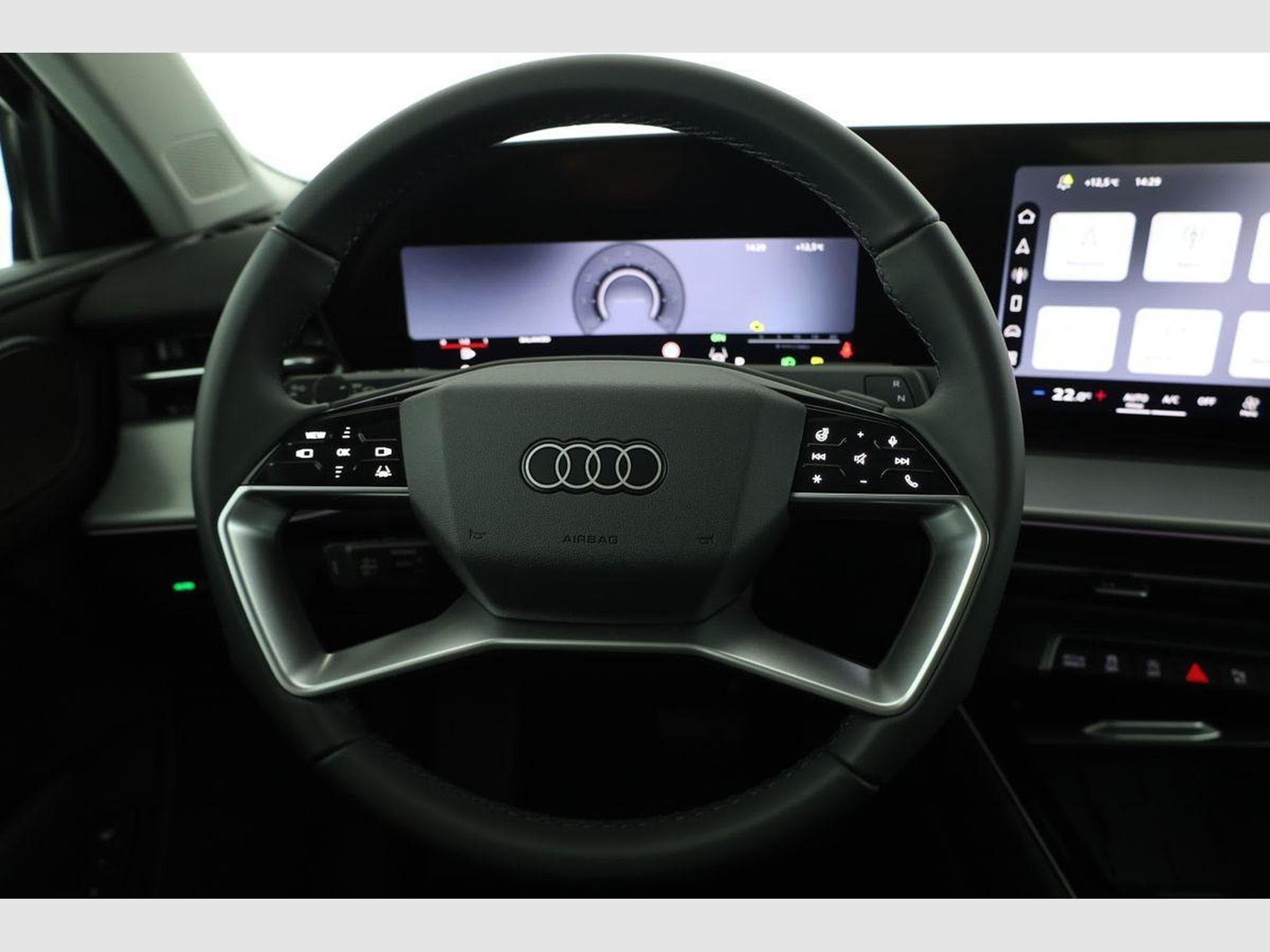 Audi Q3 TFSI quattro 150 kW (2026) - Photo 5