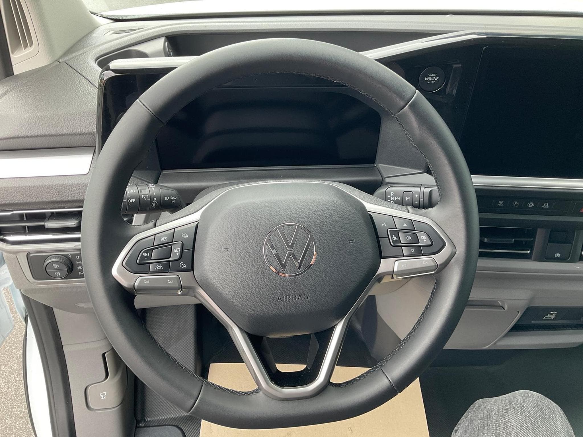 VW T7 2.0 TDI 125 kW LR (2026) - Photo 7