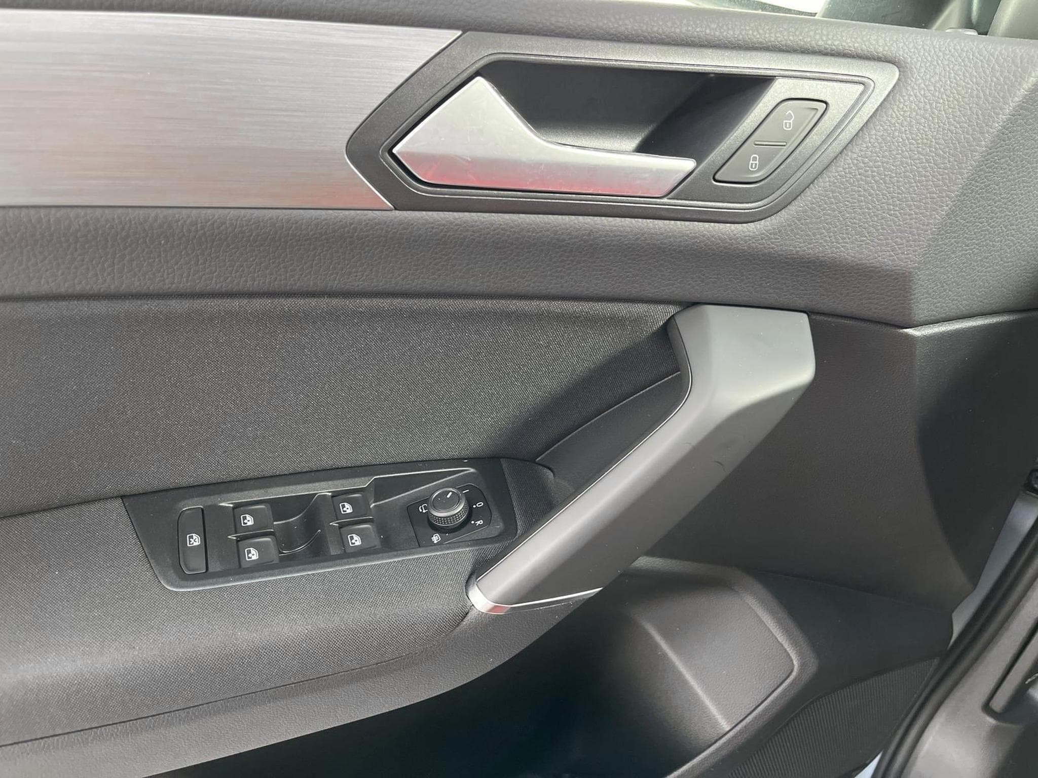 VW Touran Comfortline Edition (2026) - Foto 16