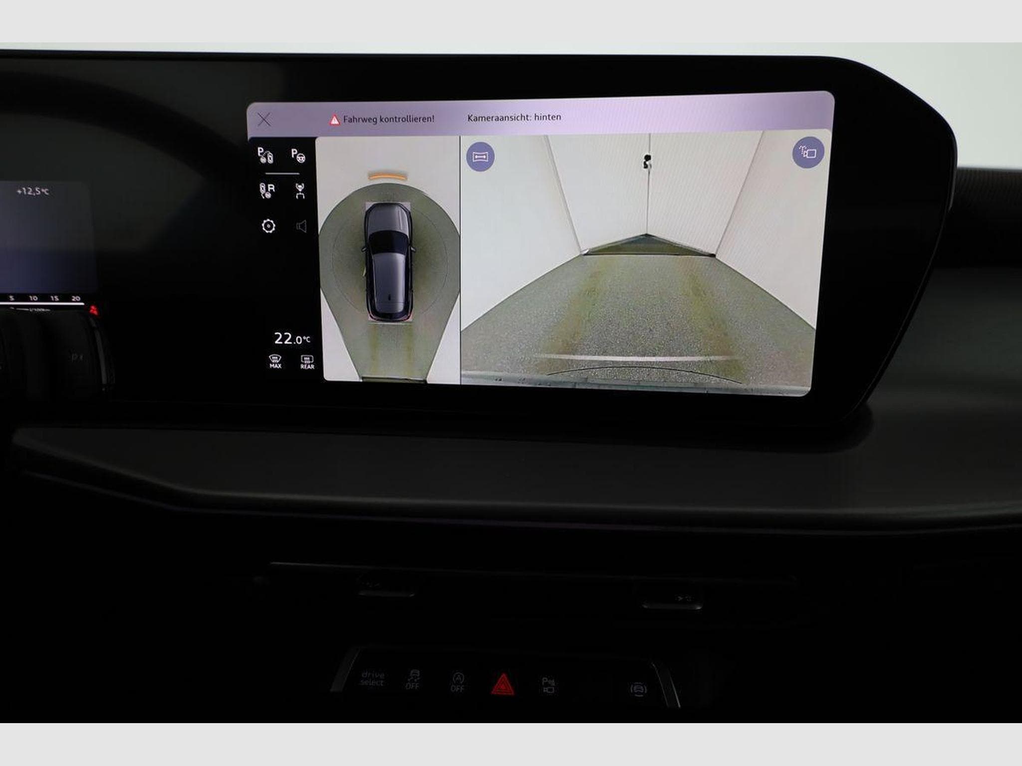 Audi Q3 TFSI quattro 150 kW (2026) - Photo 6