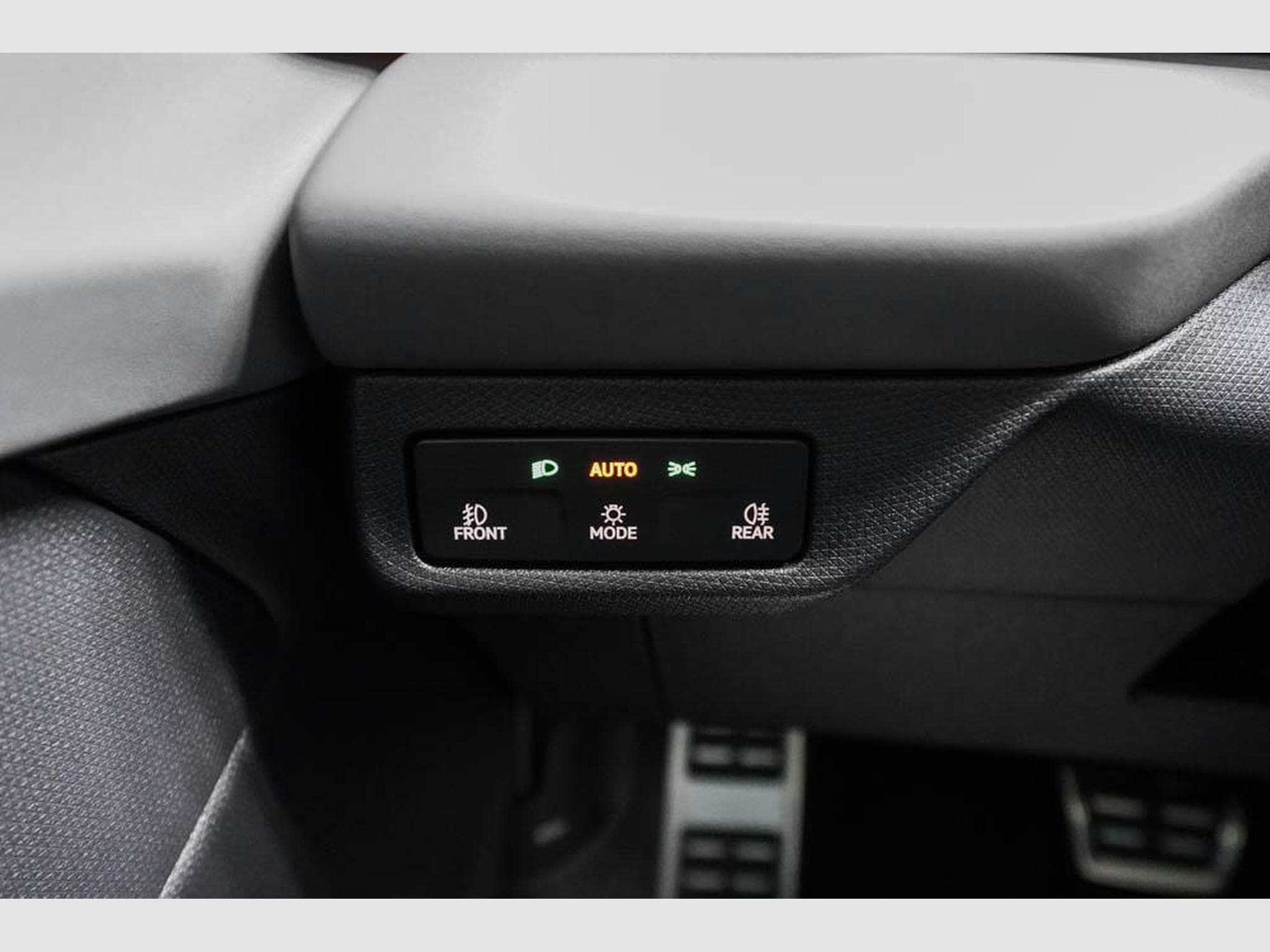 Cupra Terramar 2,0 TSI DSG (2025) - Photo 11