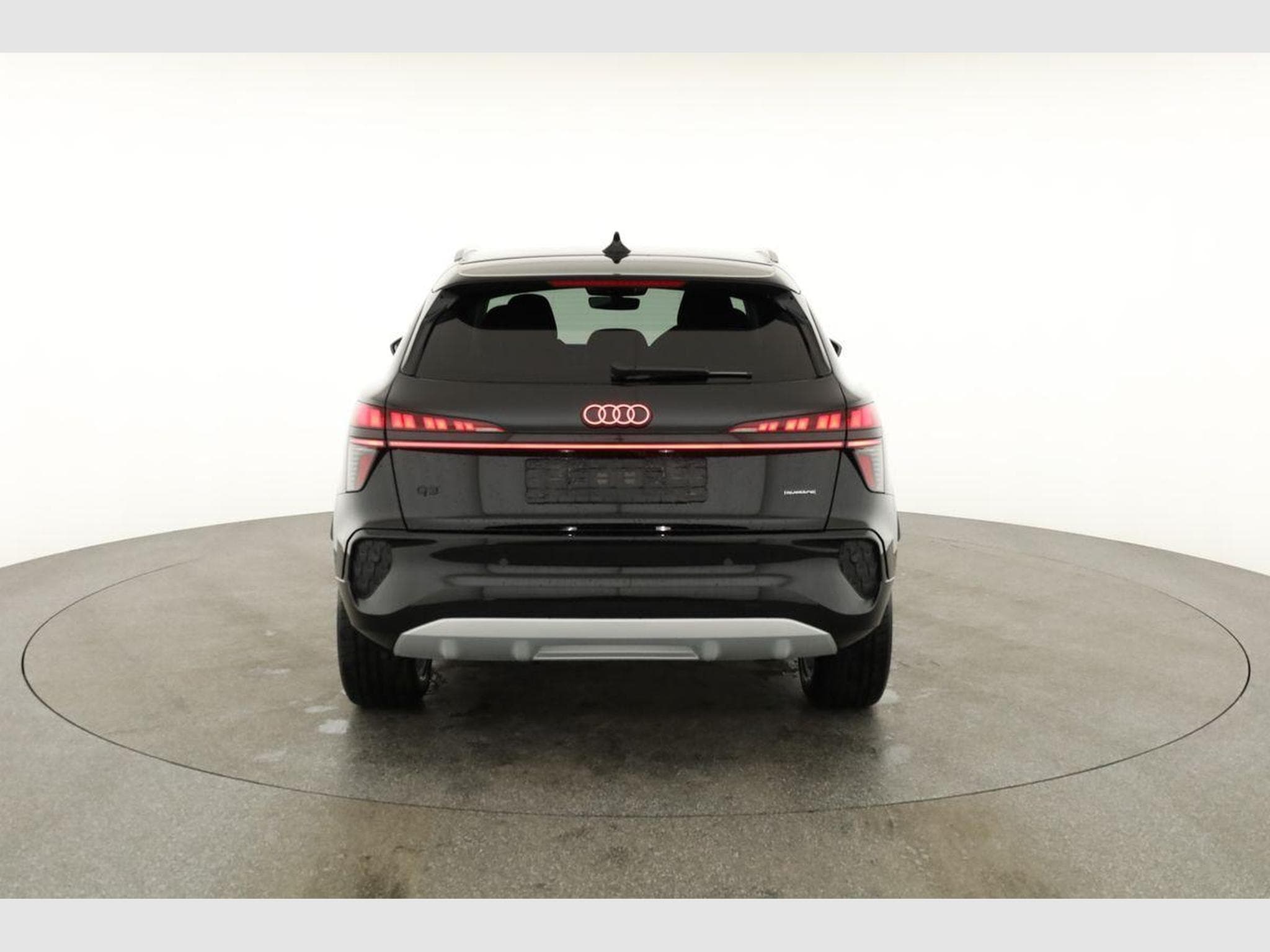 Audi Q3 TFSI quattro 150 kW (2026) - Photo 17