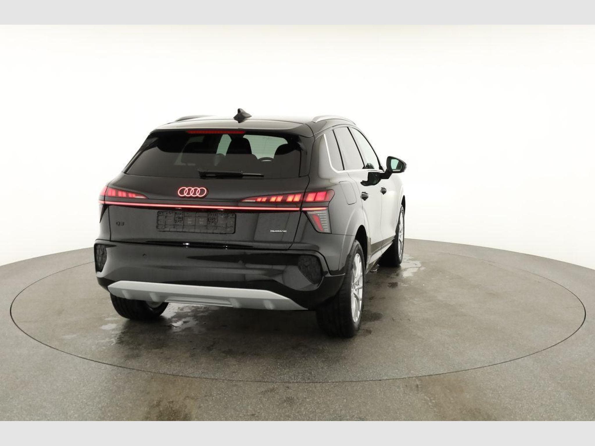 Audi Q3 TFSI quattro 150 kW (2026) - Photo 18