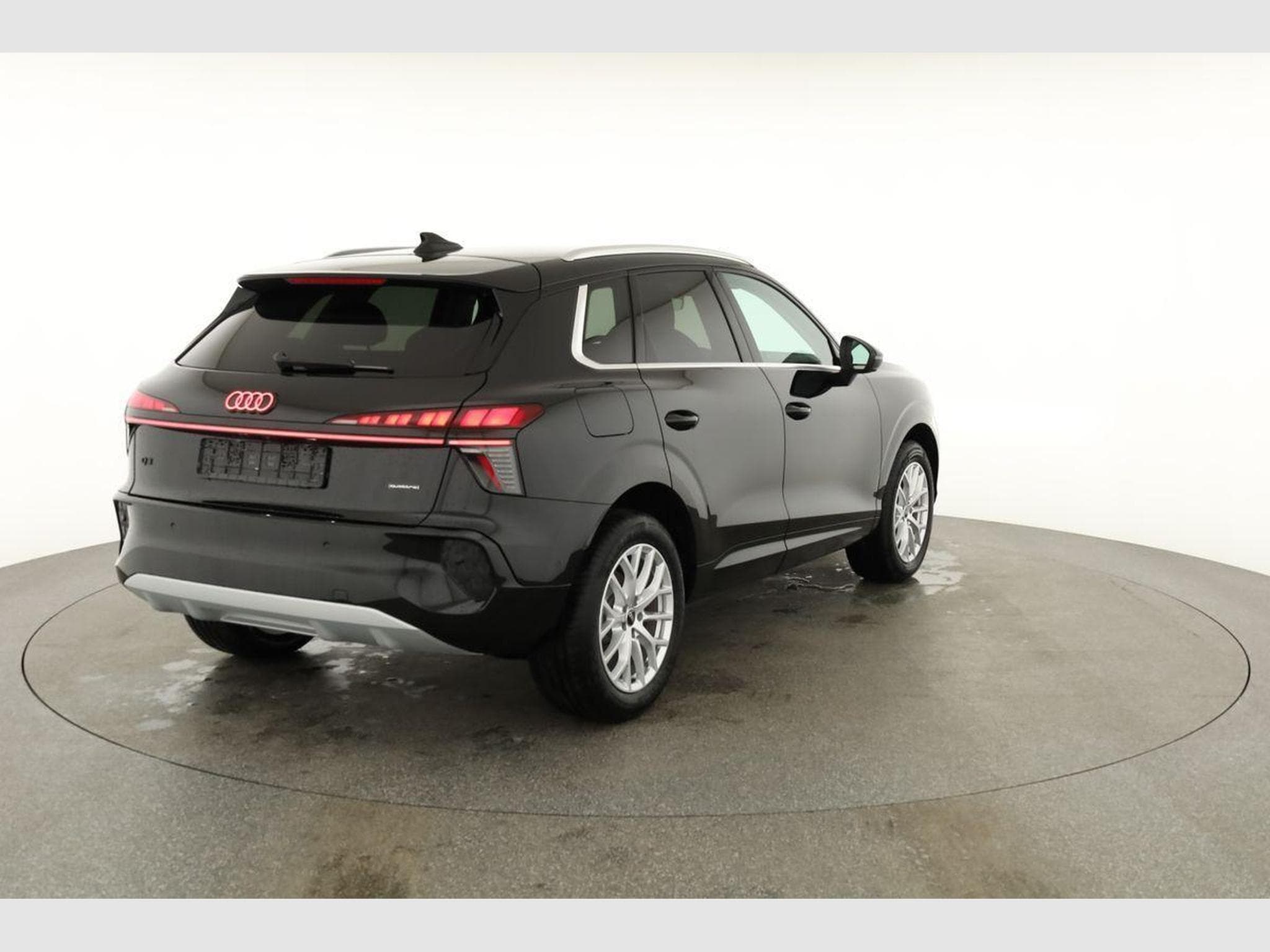 Audi Q3 TFSI quattro 150 kW (2026) - Photo 19