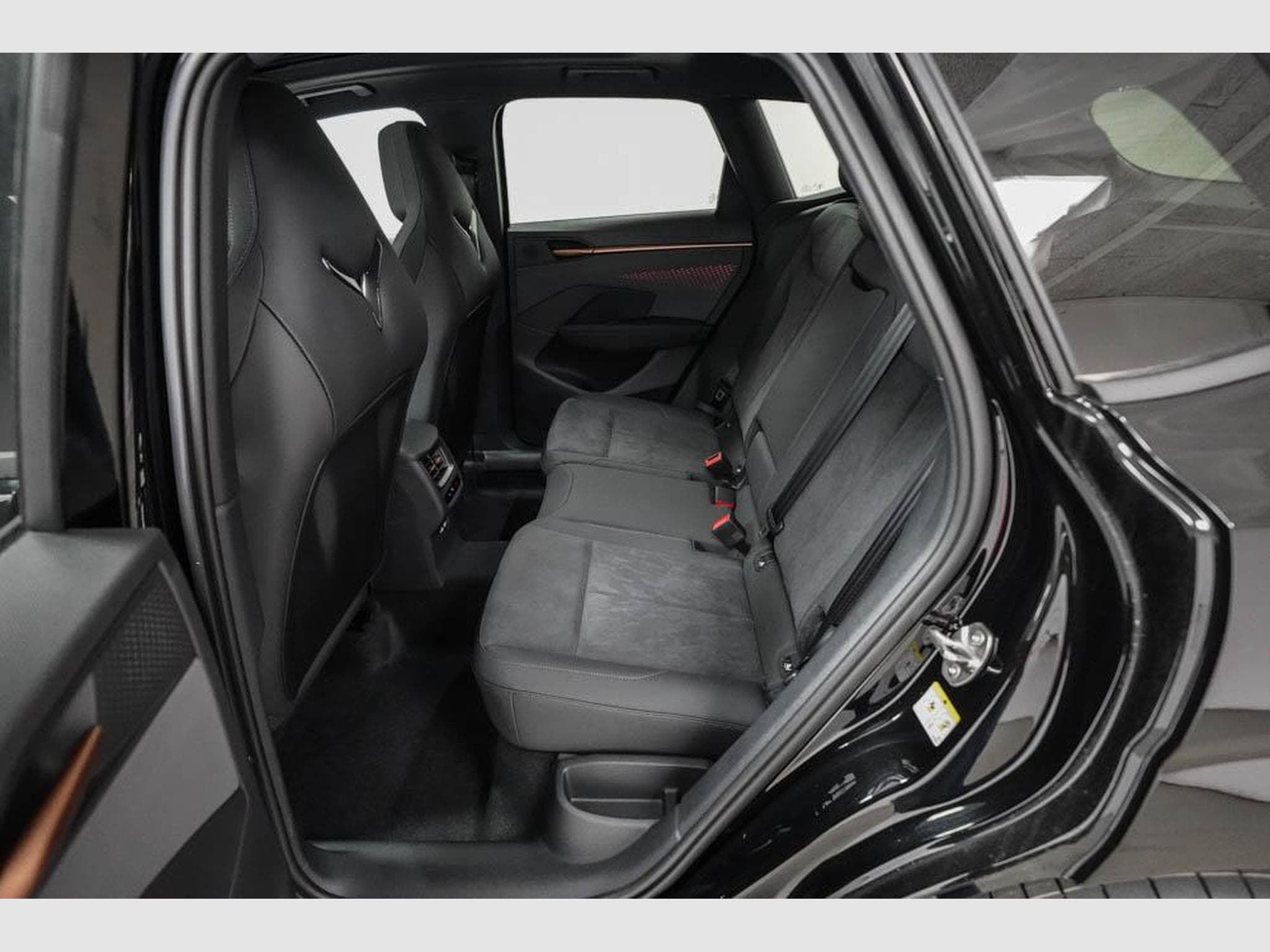 Cupra Terramar 2,0 TSI DSG (2025) - Photo 17