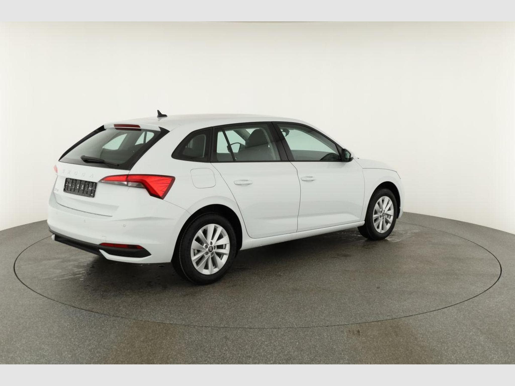 Skoda Scala Essence (2026) - Foto 16