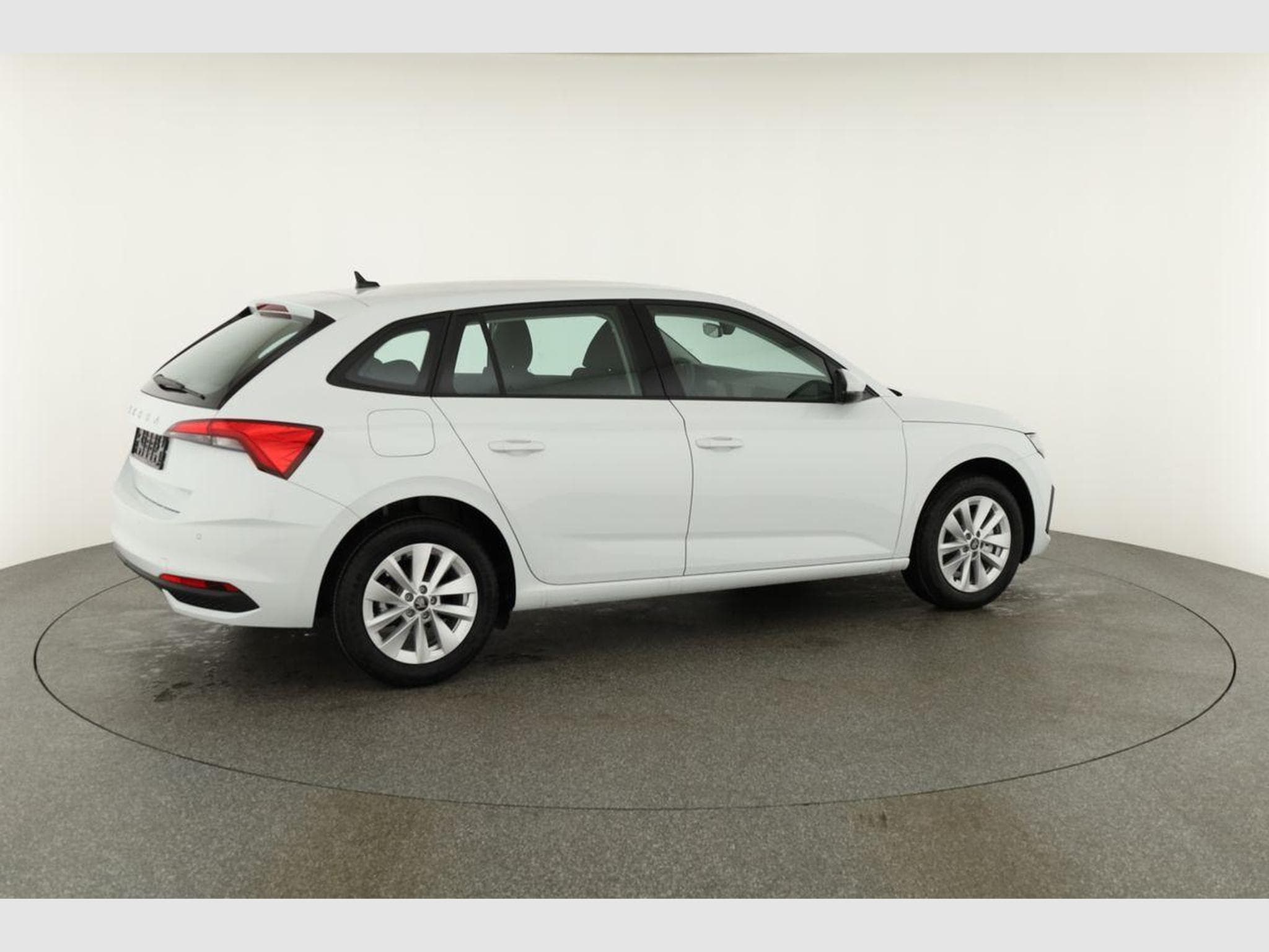 Skoda Scala Essence (2026) - Foto 17