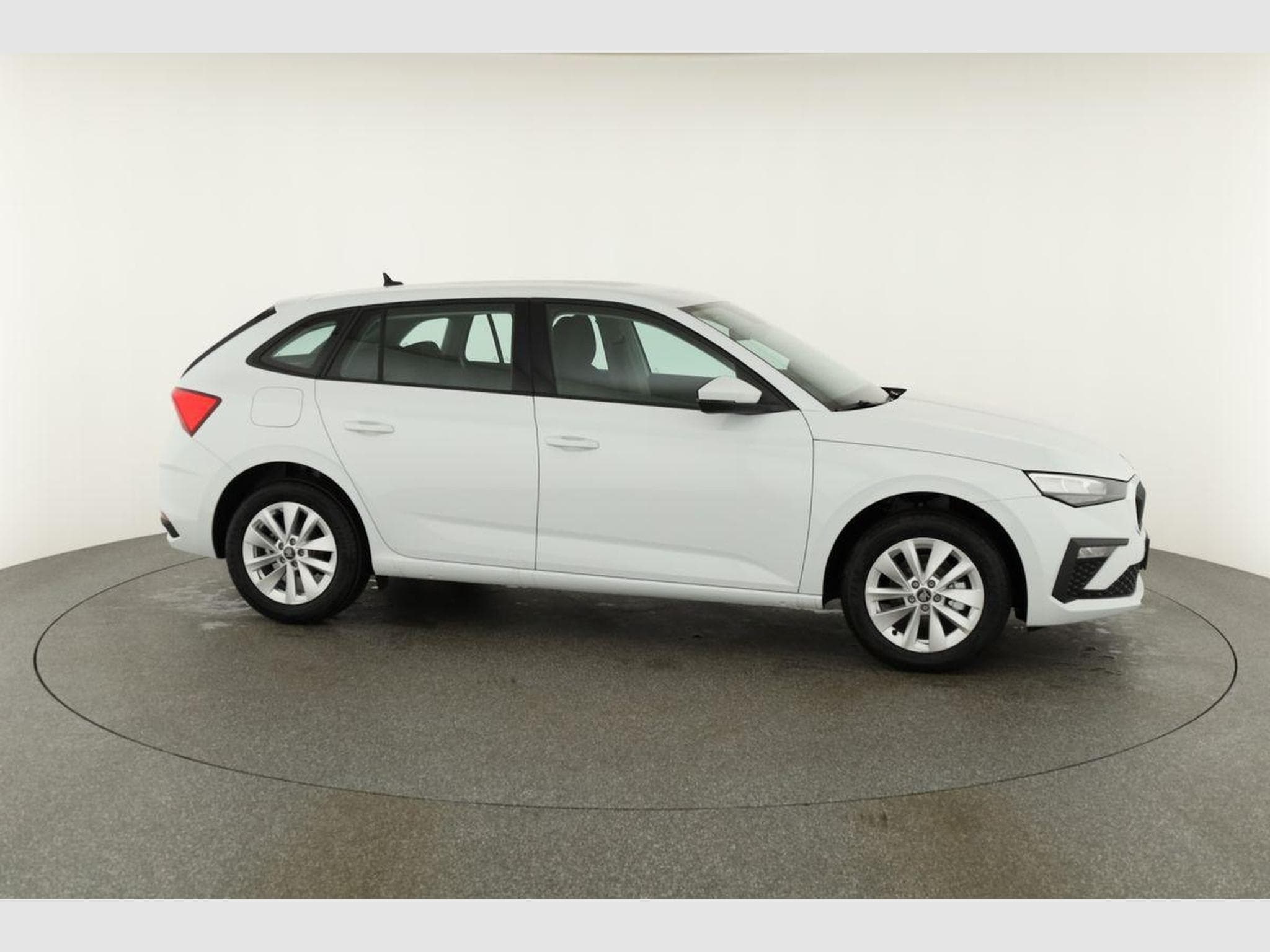 Skoda Scala Essence (2026) - Foto 20