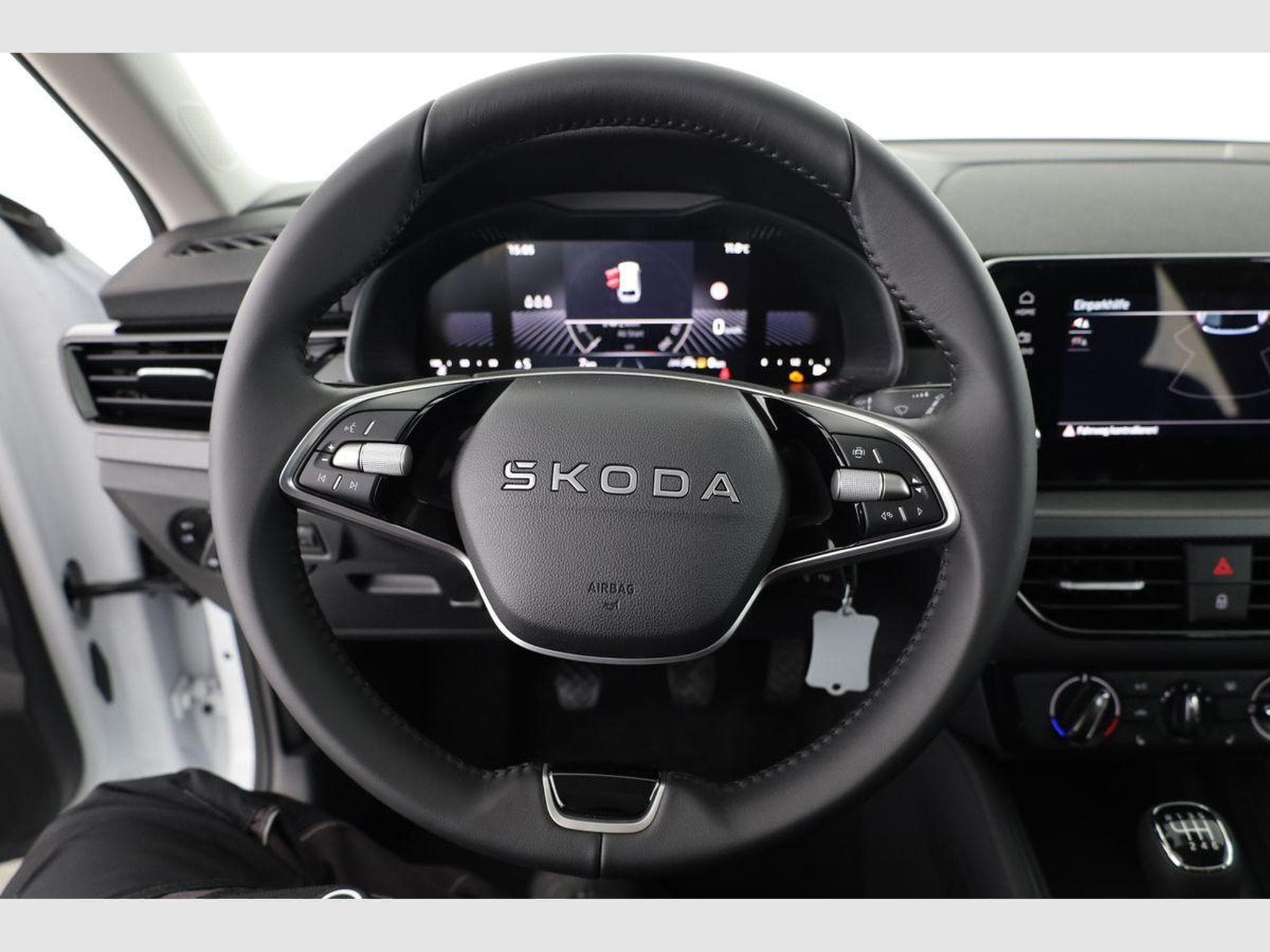 Skoda Scala Essence (2026) - Foto 6