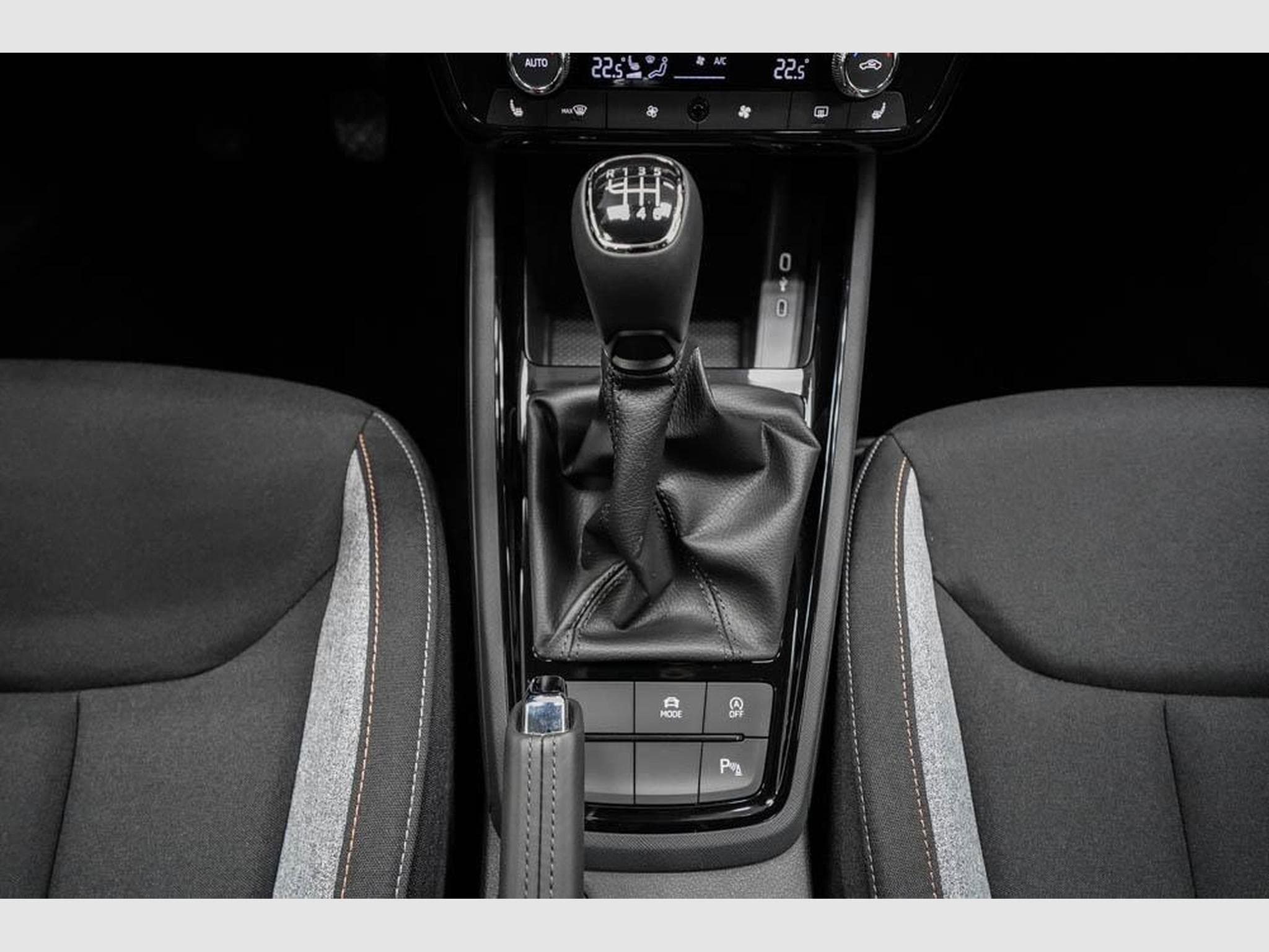 Skoda Scala 1,0 TSI Selection (2026) - Photo 11