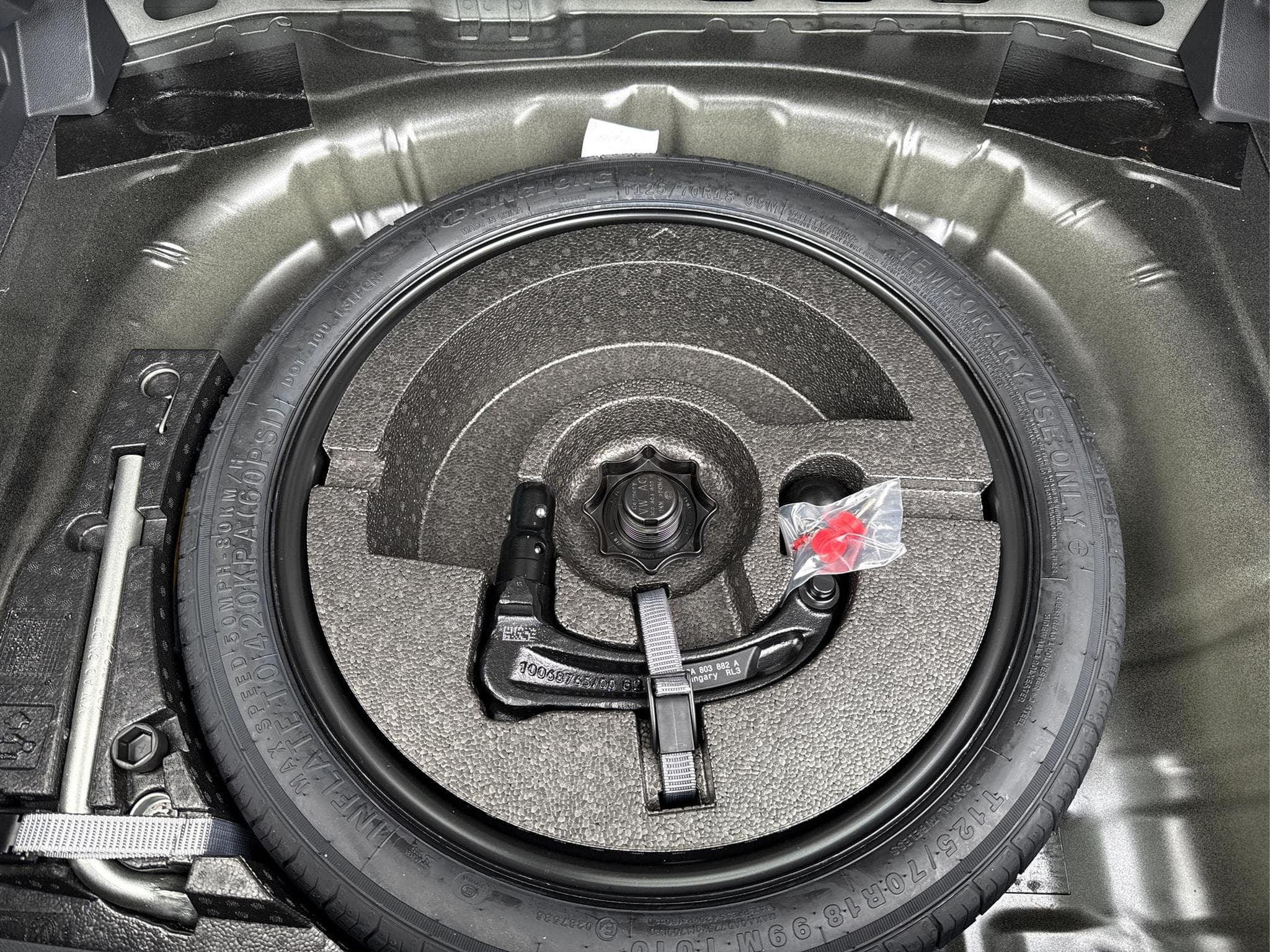 VW T-Roc Style 1,5 TSI (2026) - Photo 11