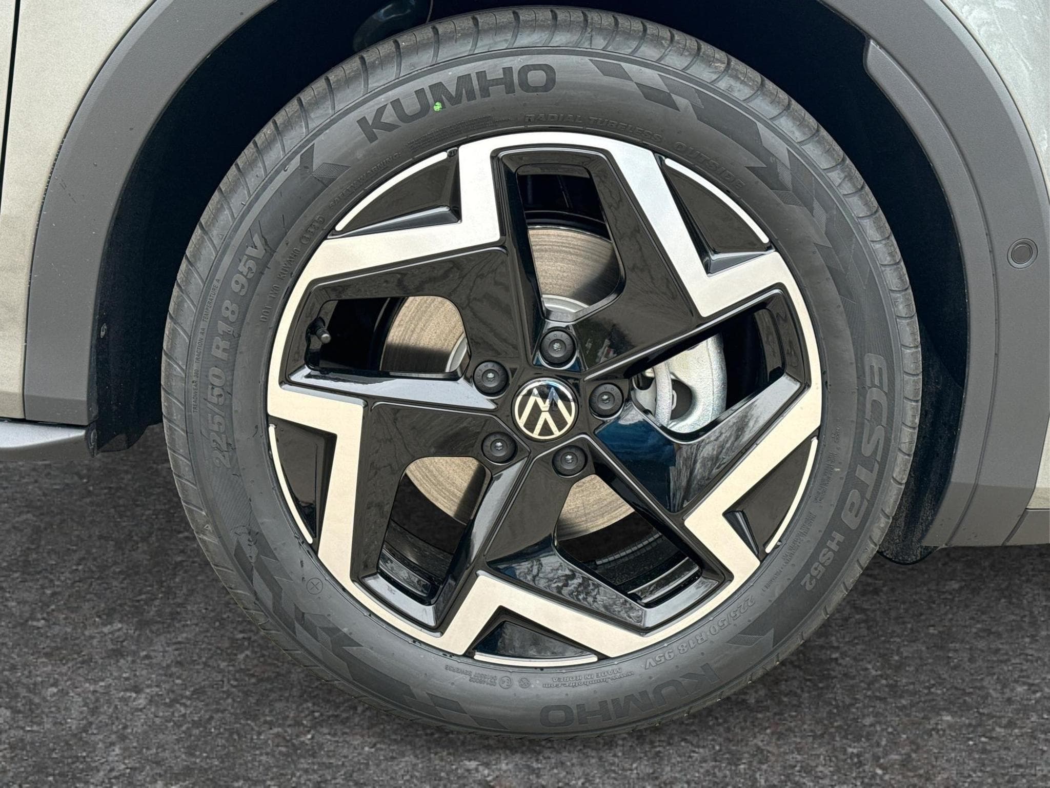 VW T-Roc R-Line (2026) - Photo 12