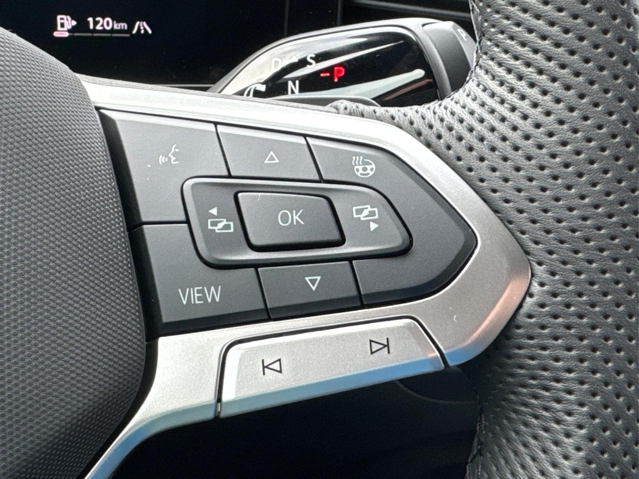 VW T-Roc R-Line (2026) - Photo 21