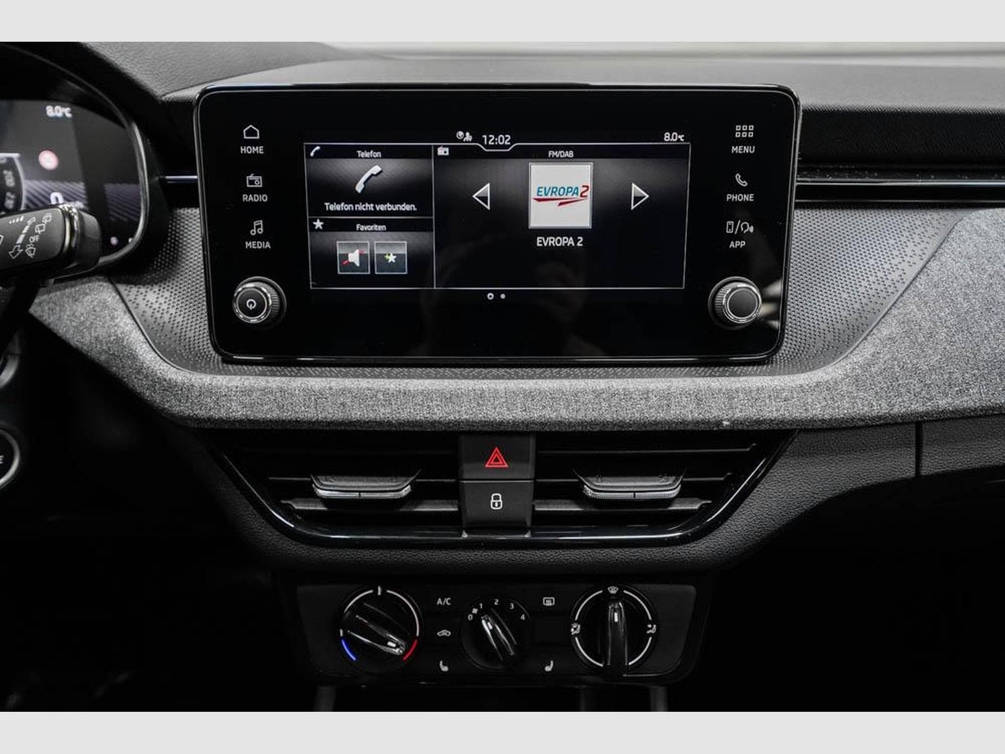 Skoda Kamiq 1,0 TSI DSG (2026) - Photo 12