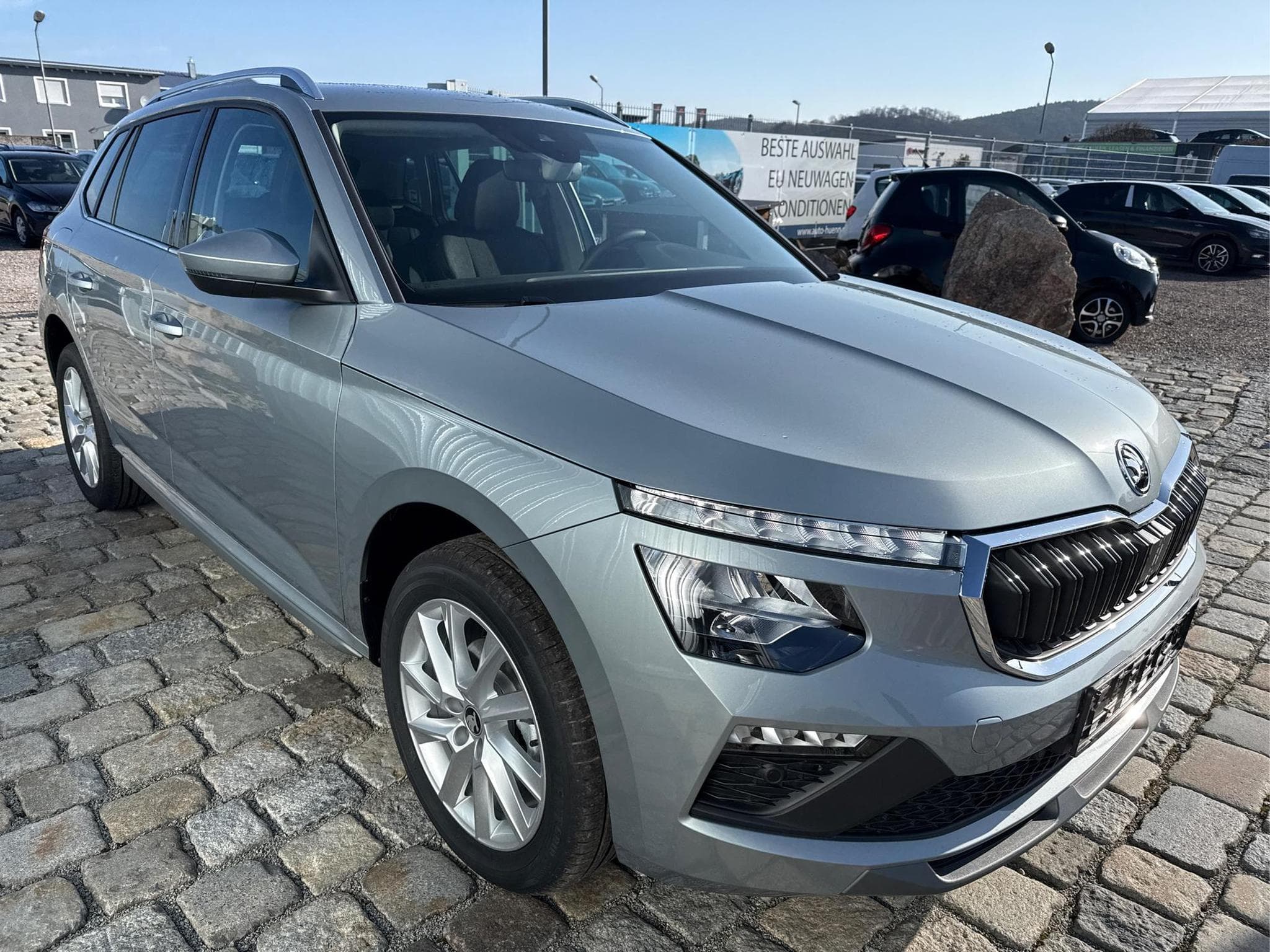 Skoda Kamiq 130 Jahre Premium (2026) - Foto 3