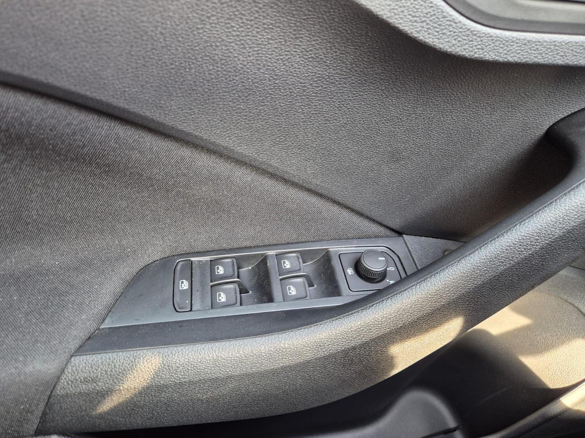 Skoda Kamiq 1.0 TSI 115PS (2026) - Photo 15