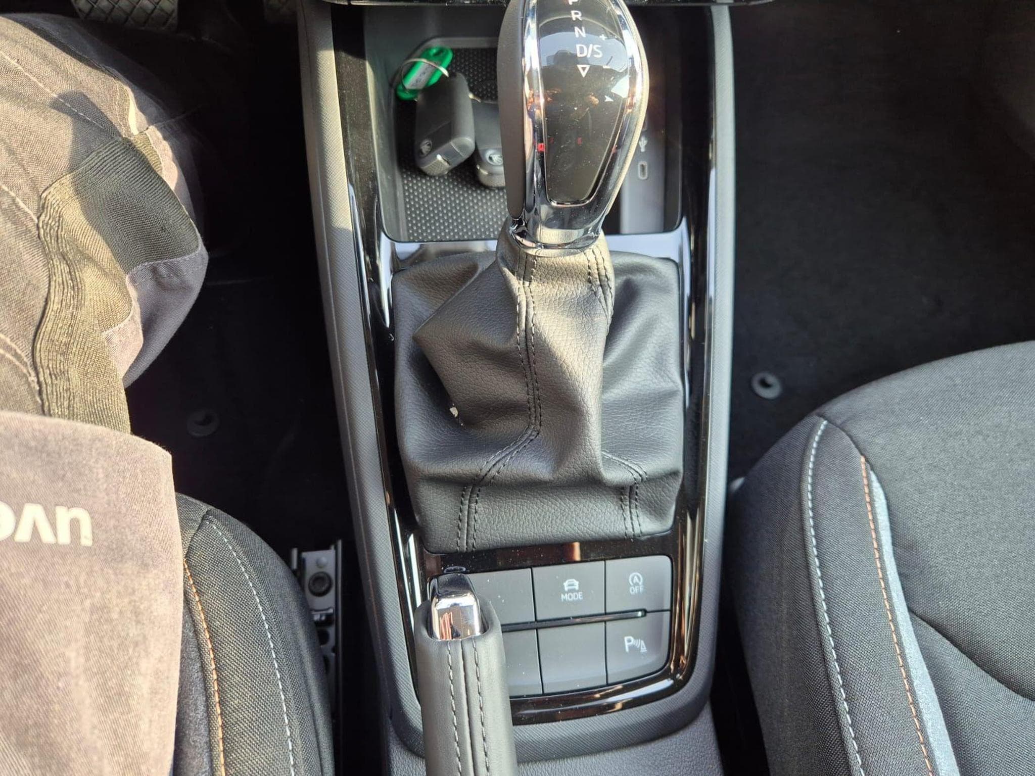 Skoda Kamiq 1.0 TSI 115PS (2026) - Photo 23