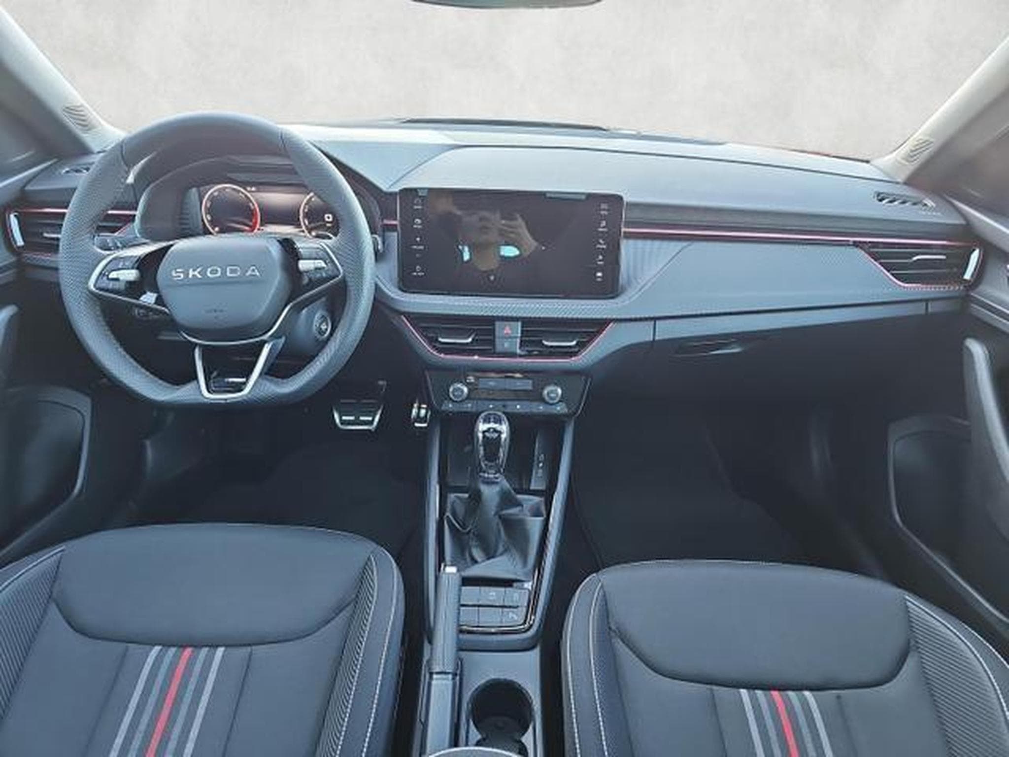 Skoda Kamiq Monte Carlo (2026) - Foto 11