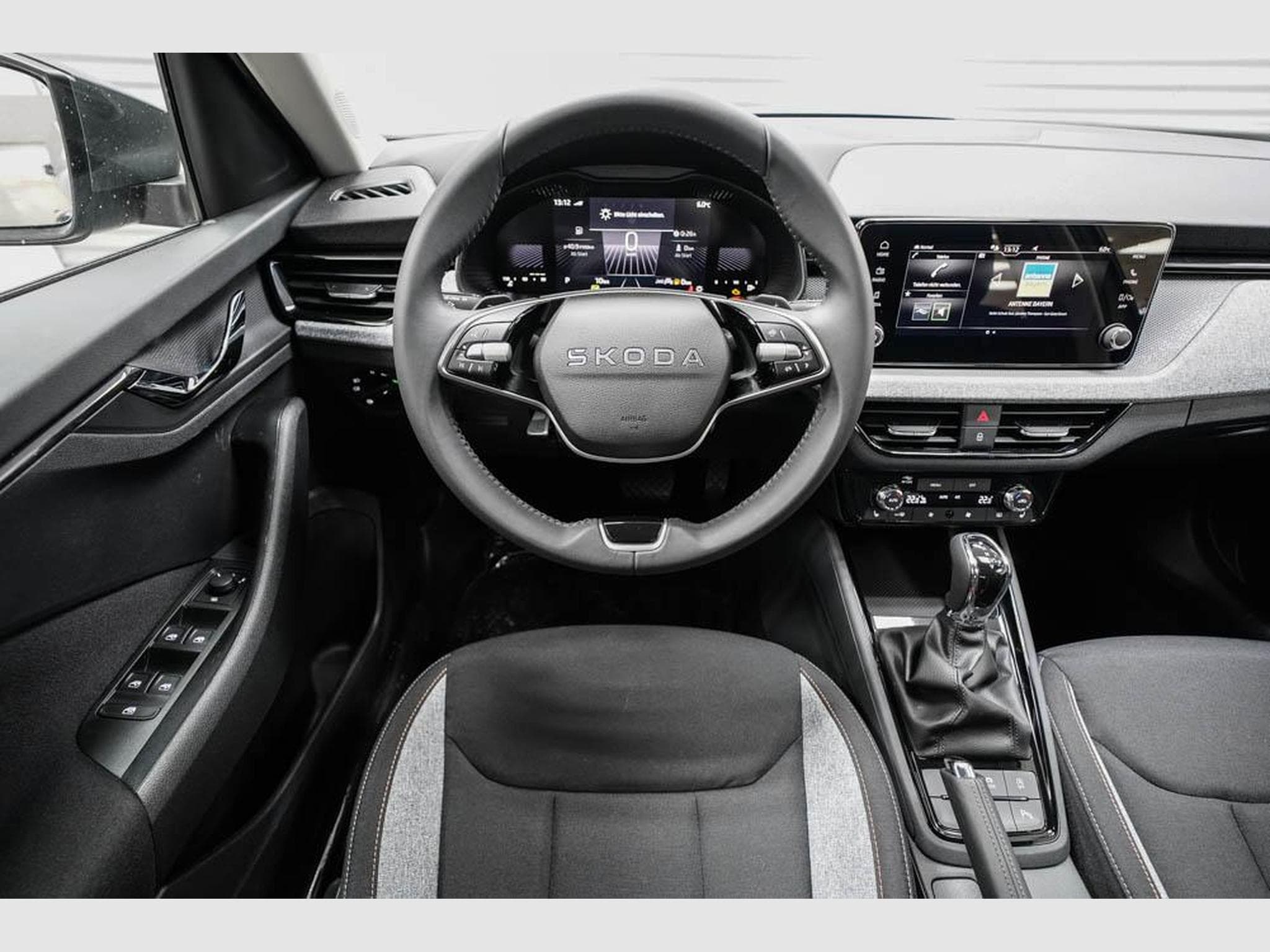 Skoda Kamiq 1,0 TSI DSG (2026) - Foto 8