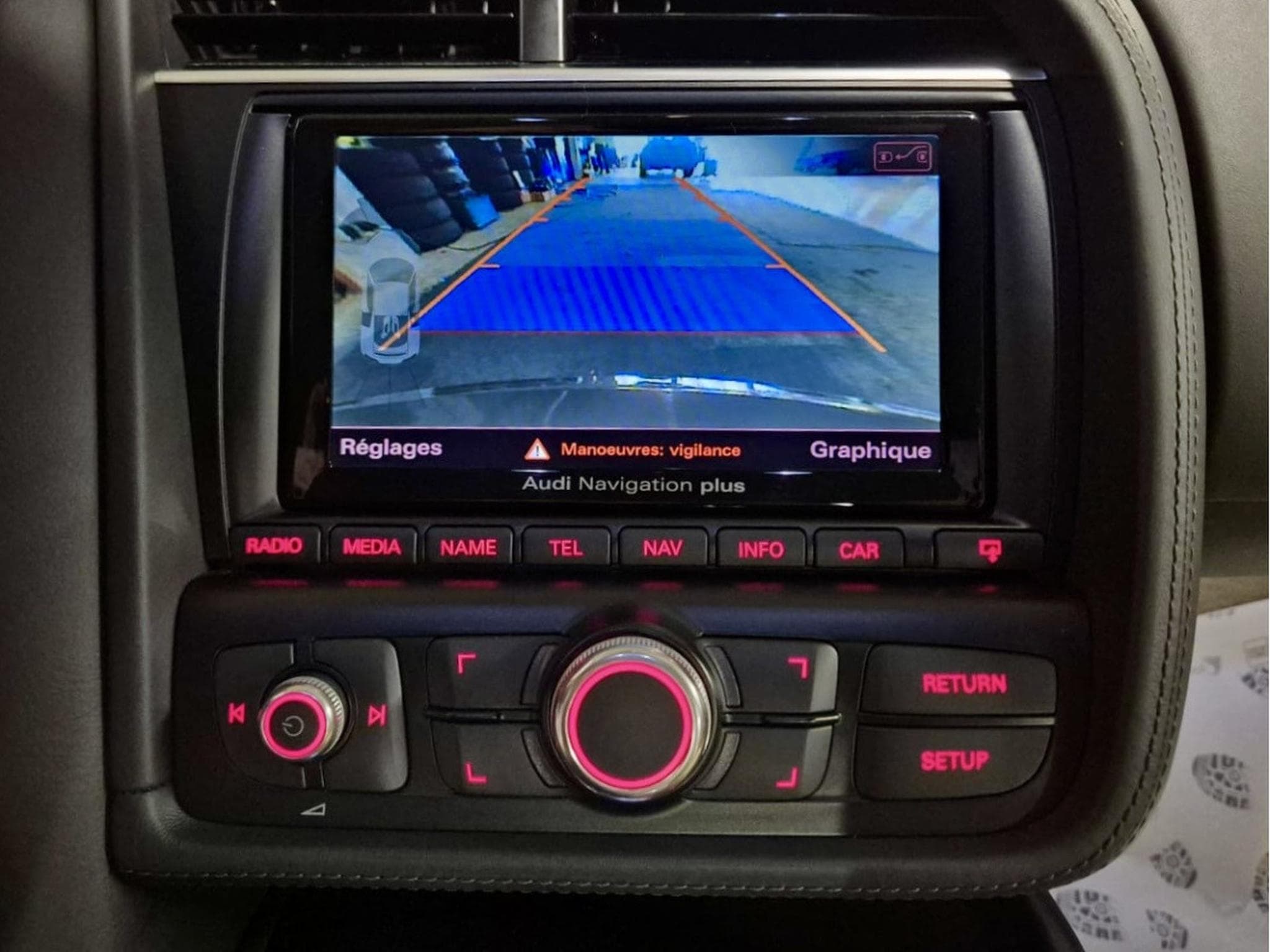 Audi R8 COUPE 4.2 FSI QUATTRO CARBON BANG OLUFSEN CUIR NAVI (2015) - Photo 8