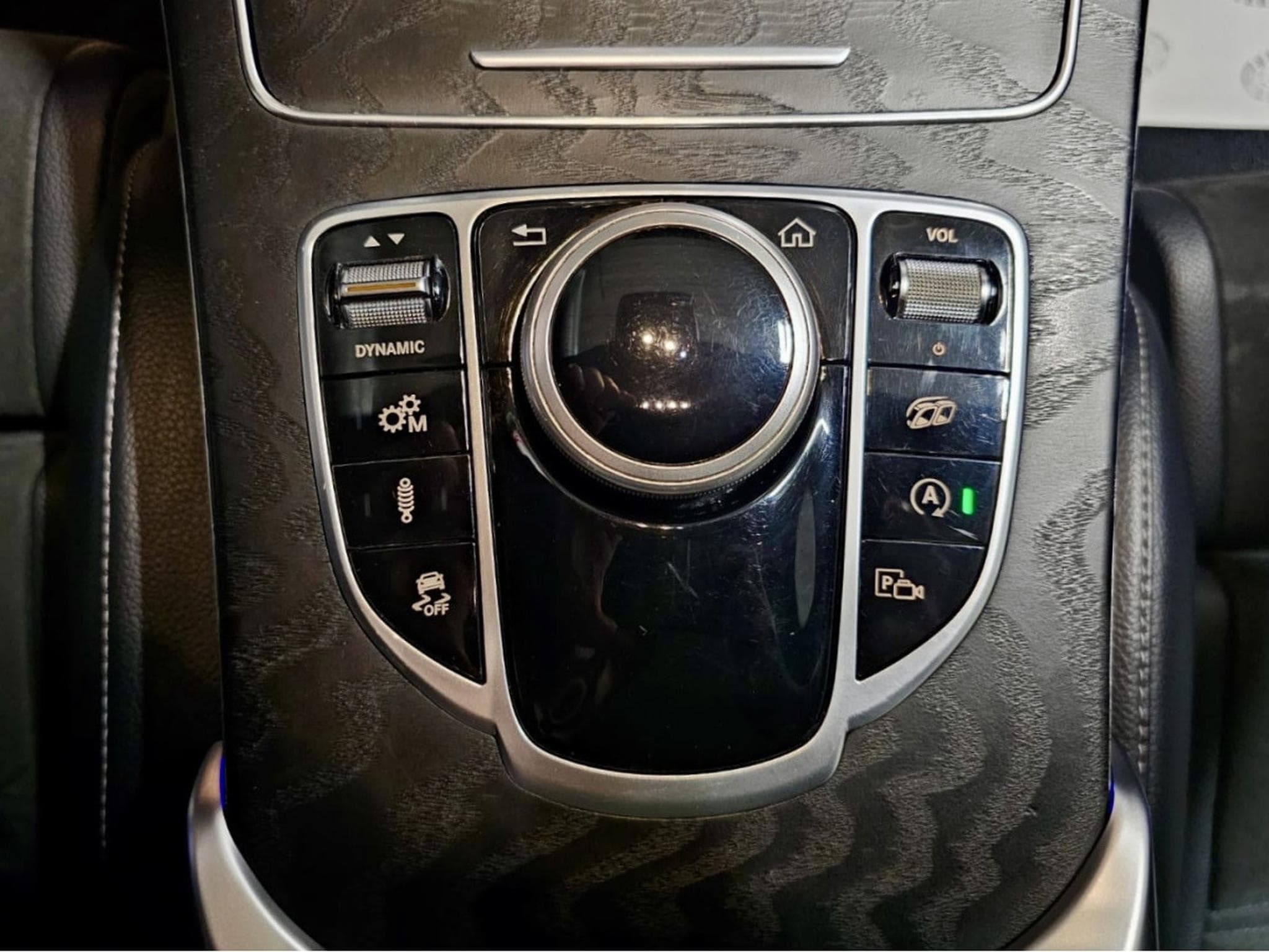 Mercedes C 63 AMG S 4.0 V8  BURMESTER PERFORMANCE Pas de Malus en France (2019) - Photo 10