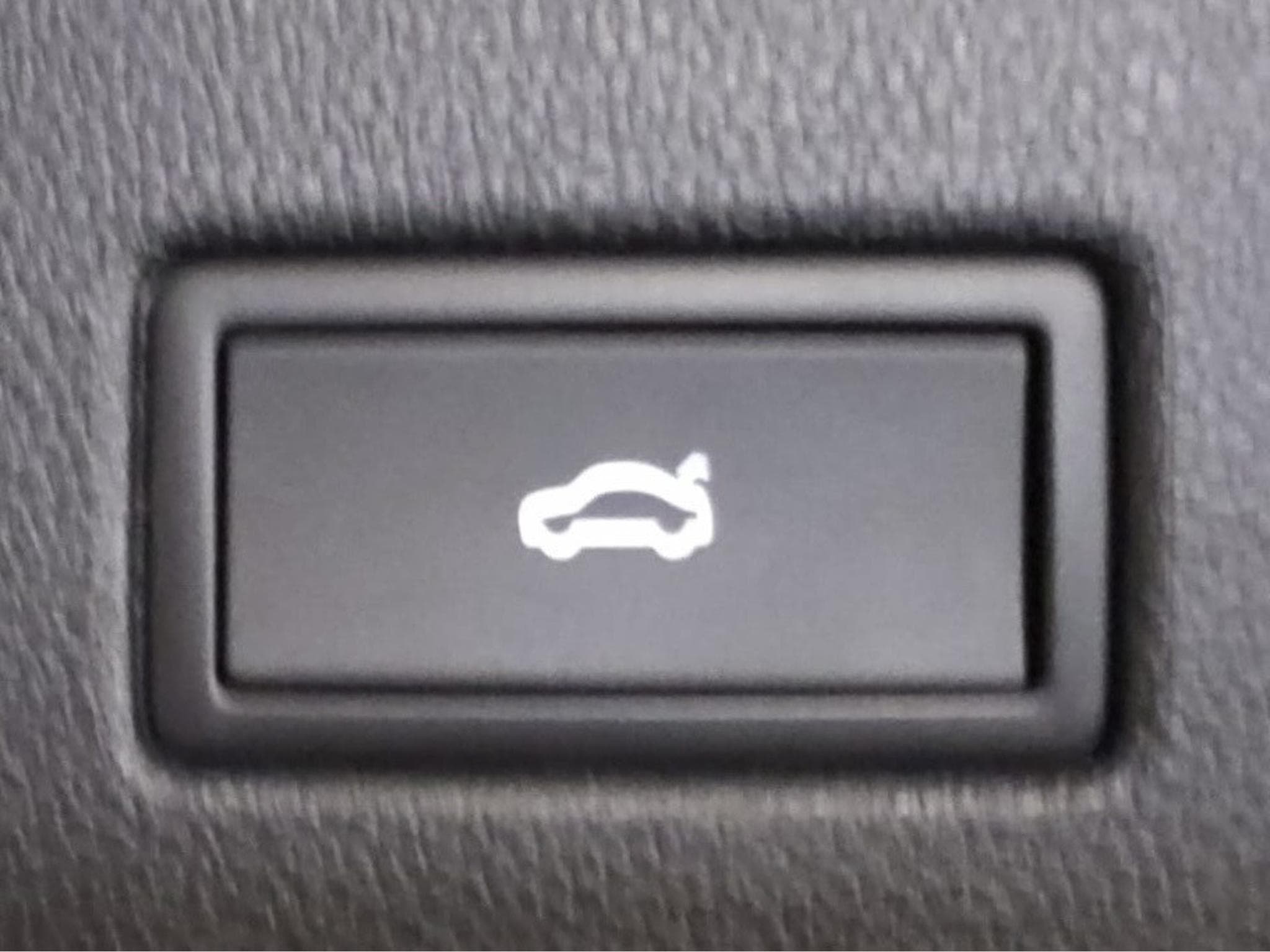 VW Tiguan 1.5 TSI 150 URBAN SPORT VIRTUAL HEAD UP HARMAN KARDON CUIR N (2022) - Photo 10