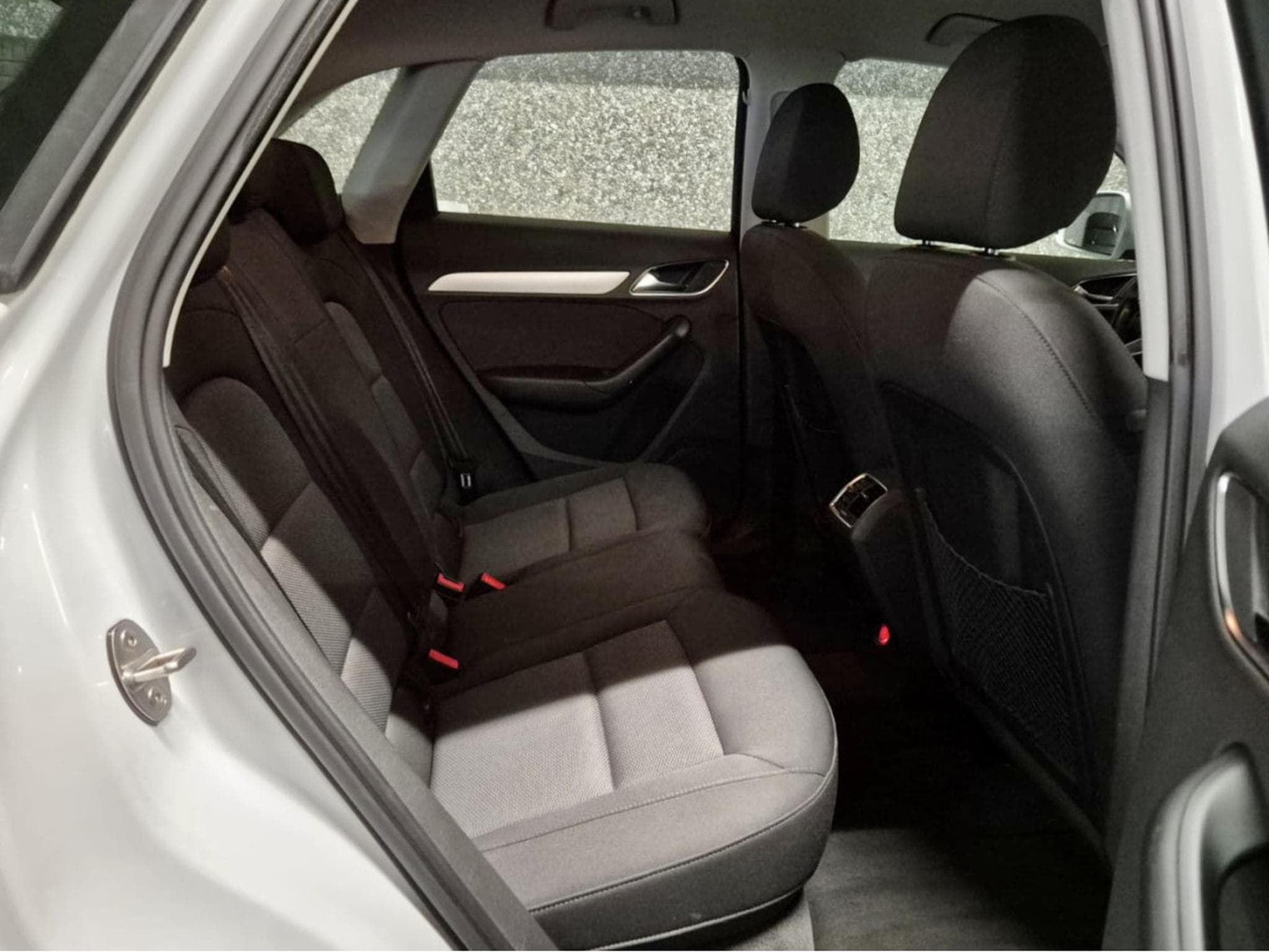 Audi Q3 2.0 TDI 150 BI-XENON NAVI (2015) - Photo 5