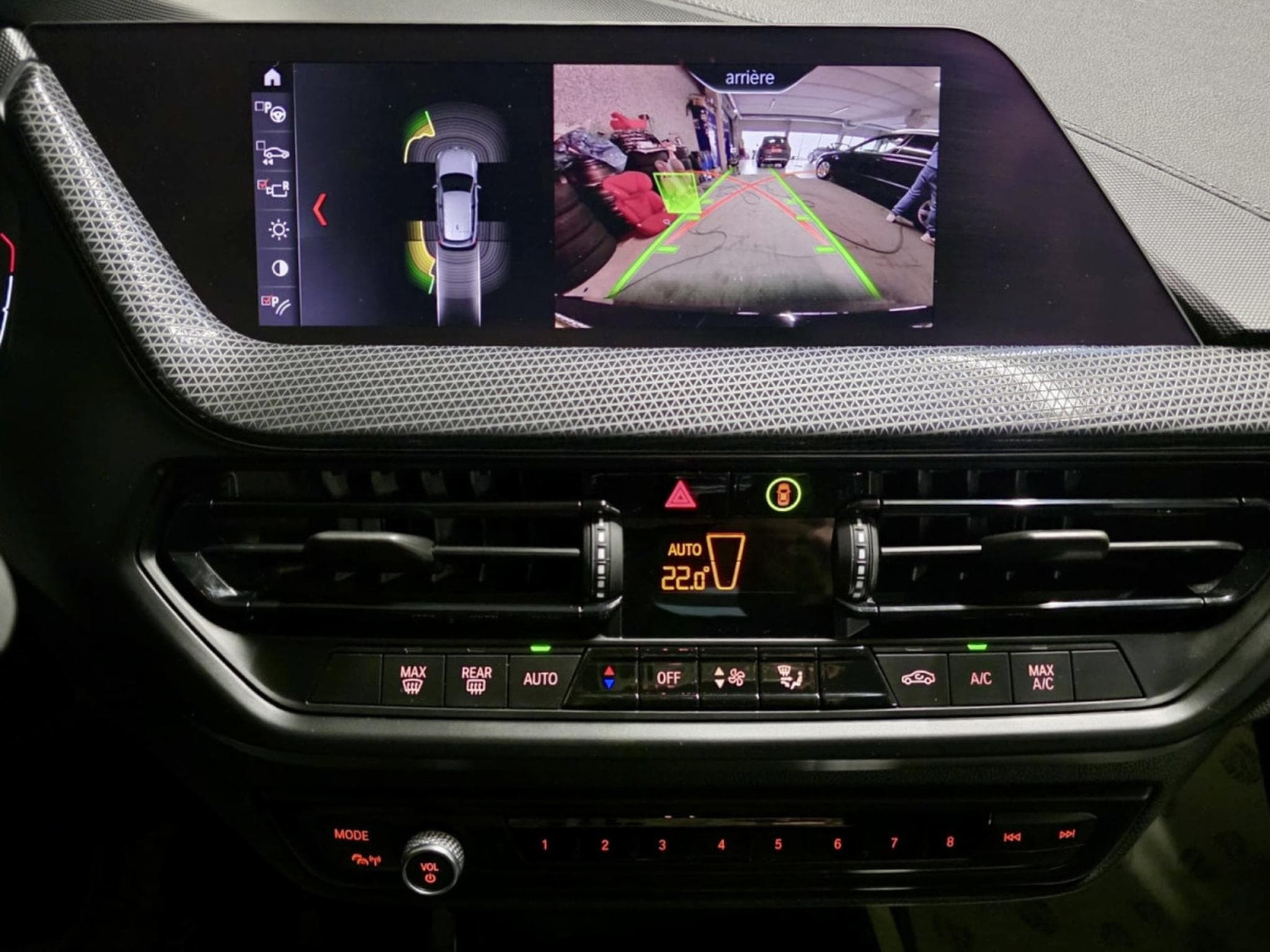 BMW 116 D SPORTLINE CUIR LED NAVI 1 HAND (2020) - Photo 9