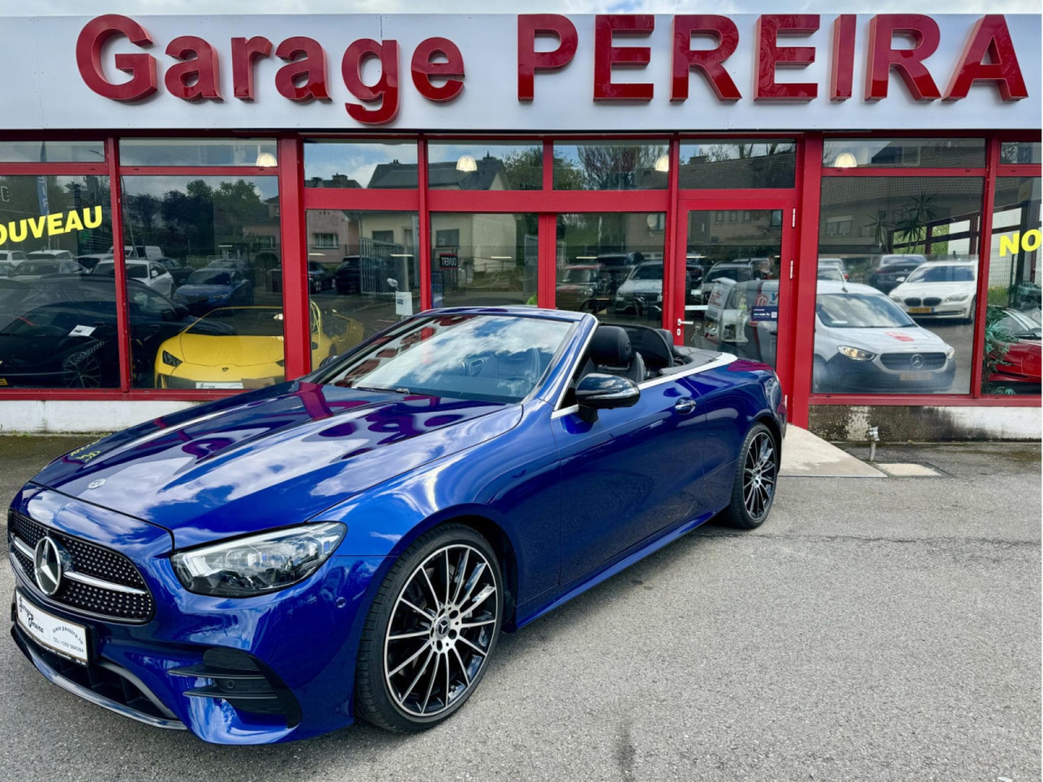 Mercedes E 300 CABRIO AMG LINE SOFTCLOSE BURMESTER CUIR NAVI (2021) - Photo 3