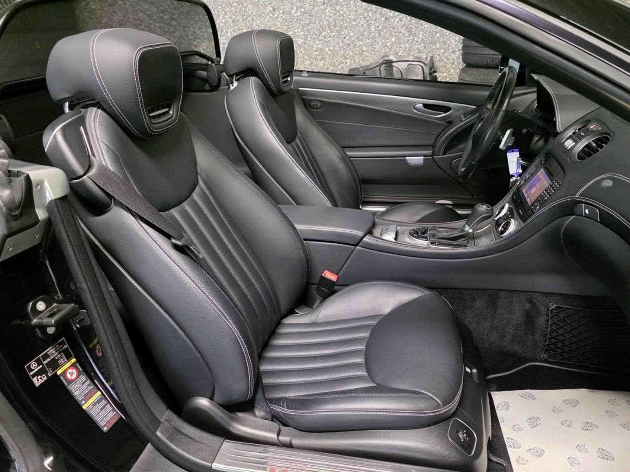 Mercedes SL 350 ROADSTER FACELIFT AIRSCRAF CUIR XENON EUROPA 1 HAND (2008) - Photo 6