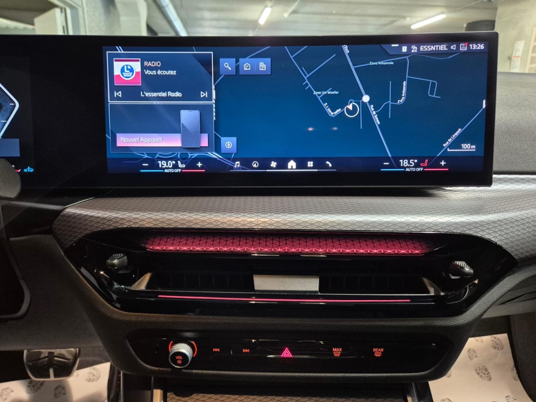 BMW 320 D TOURING M SPORT PAKET PANO CUIR NAVI (2025) - Photo 20