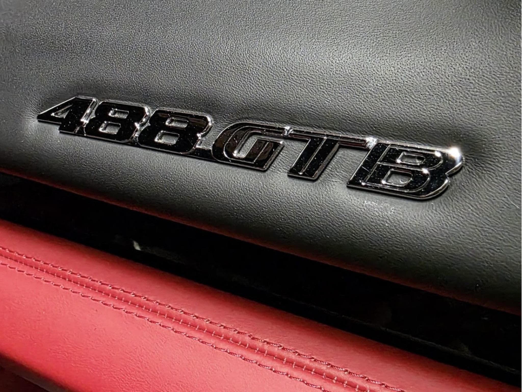 Ferrari 488 GTB LIFT LED CAMERA NAVI (2017) - Photo 12