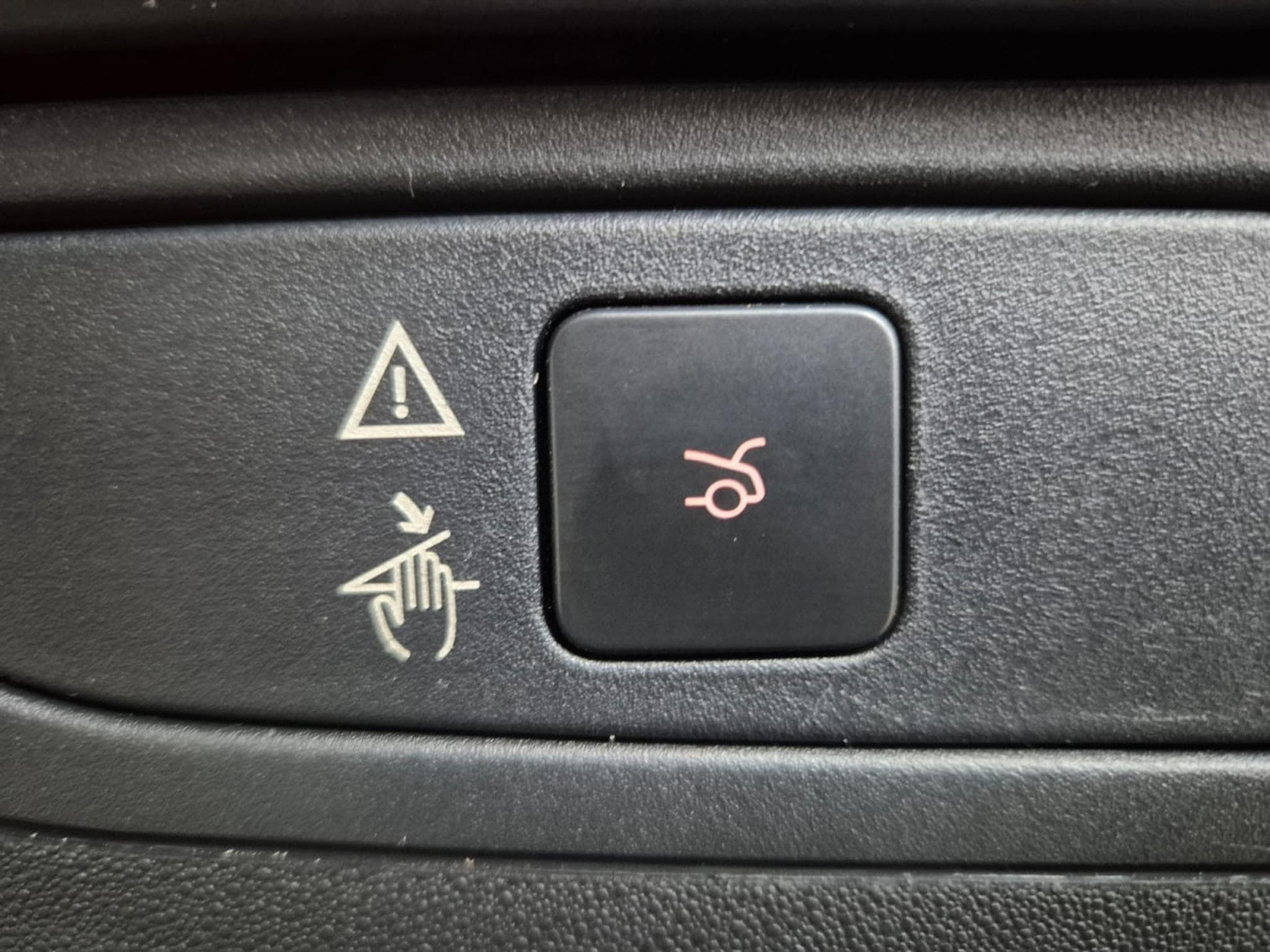 Citroën C4 Picasso 1.6 BLUEHDI 120 PANO LED NAVI (2017) - Photo 13