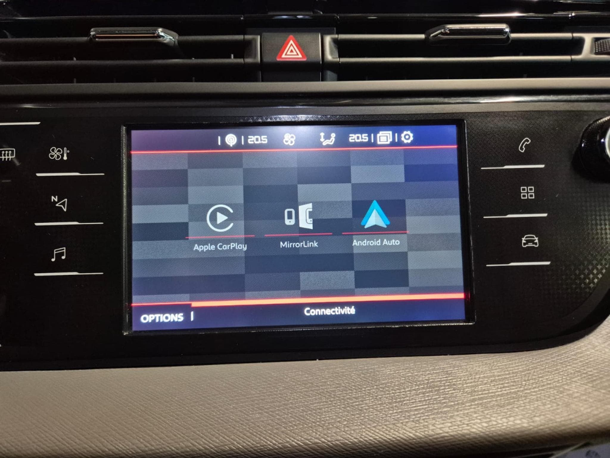 Citroën C4 Picasso 1.6 BLUEHDI 120 PANO LED NAVI (2017) - Photo 14