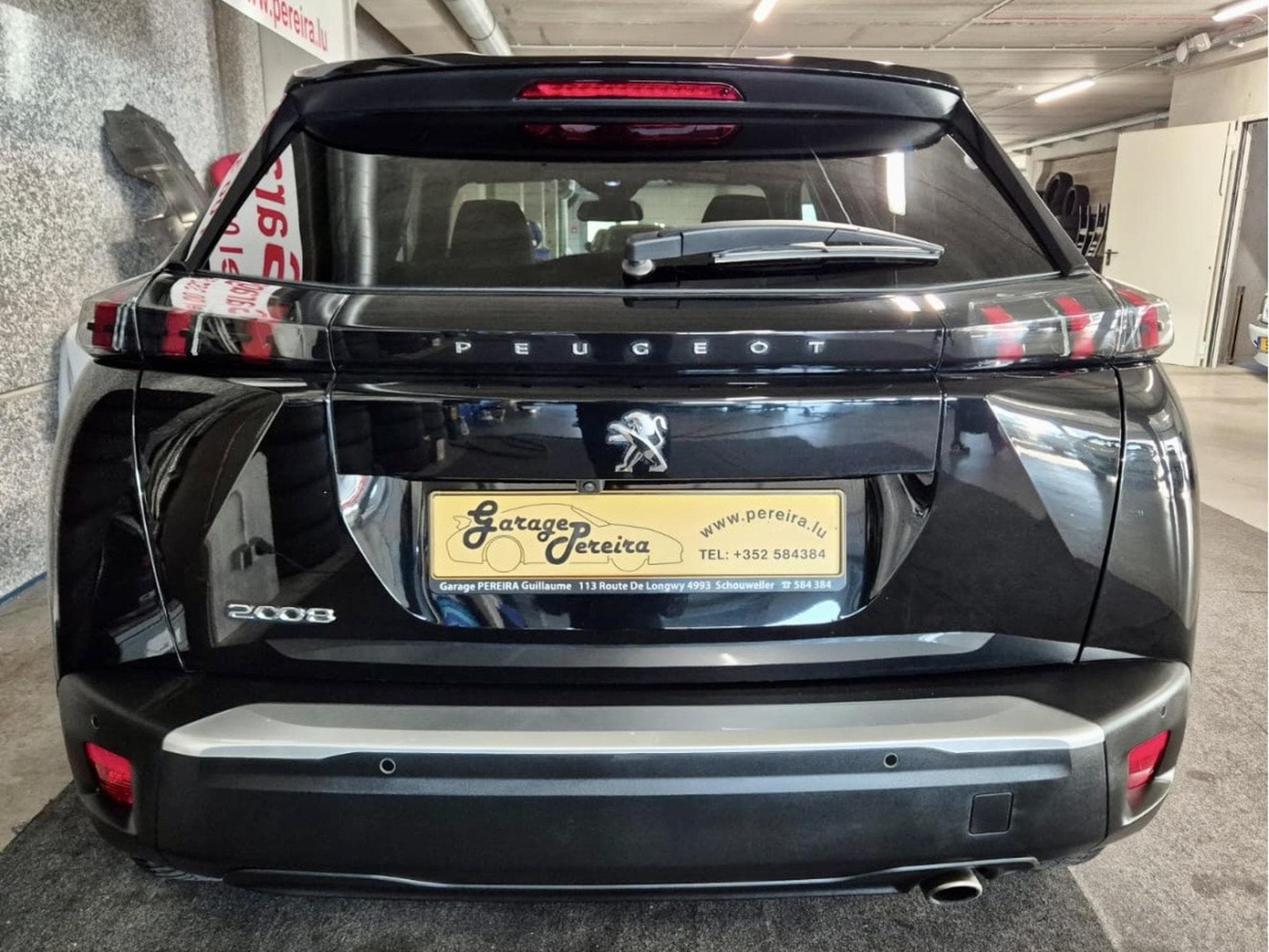 Peugeot 2008 1.5 BLUEHDI 130 ALLURE CUIR NAVI (2023) - Foto 3