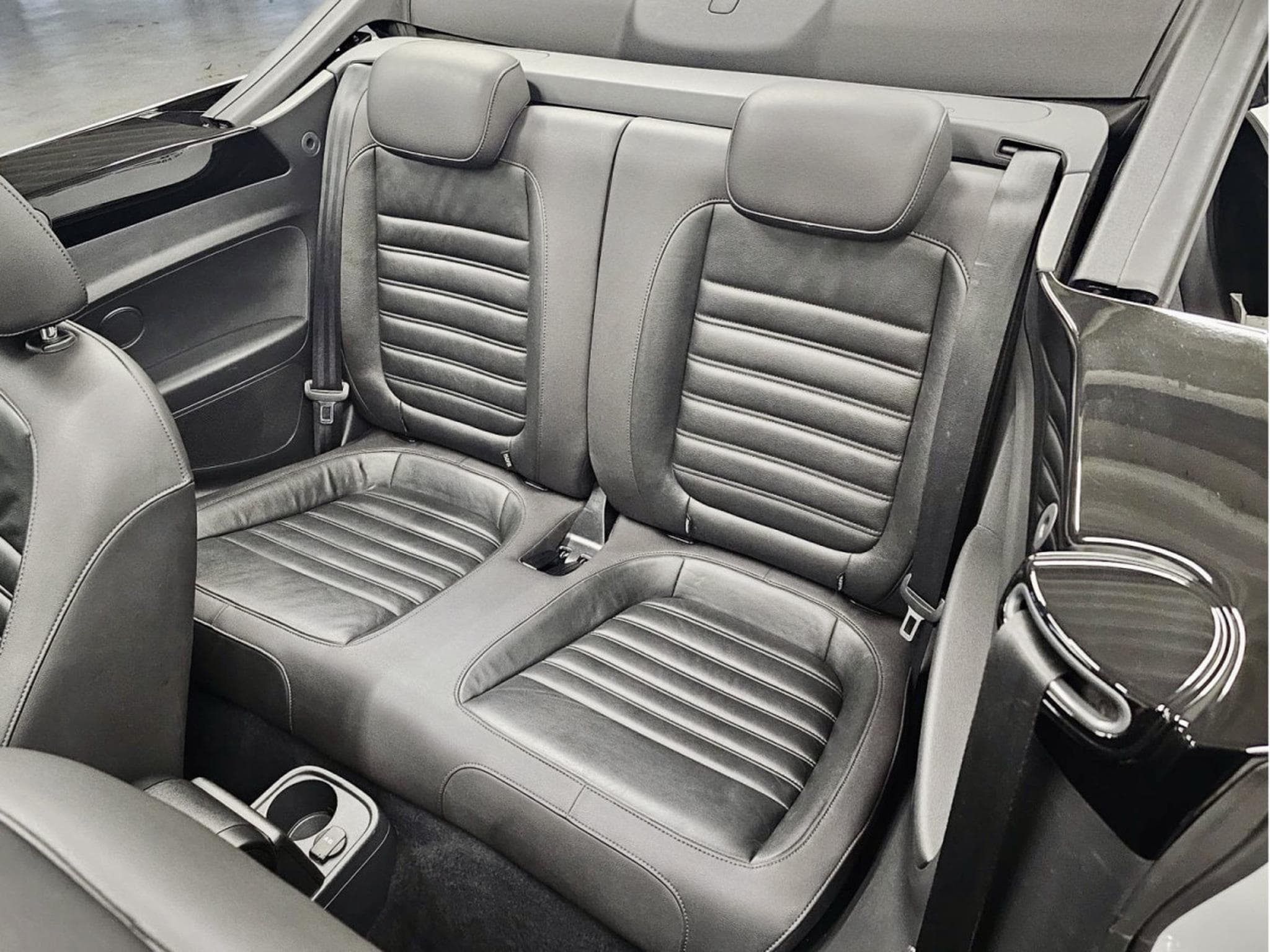 VW Beetle 2.0 TSI 210 DSG CABRIO R-LINE 1. HAND CUIR BI-XENON NAVI (2014) - Foto 7