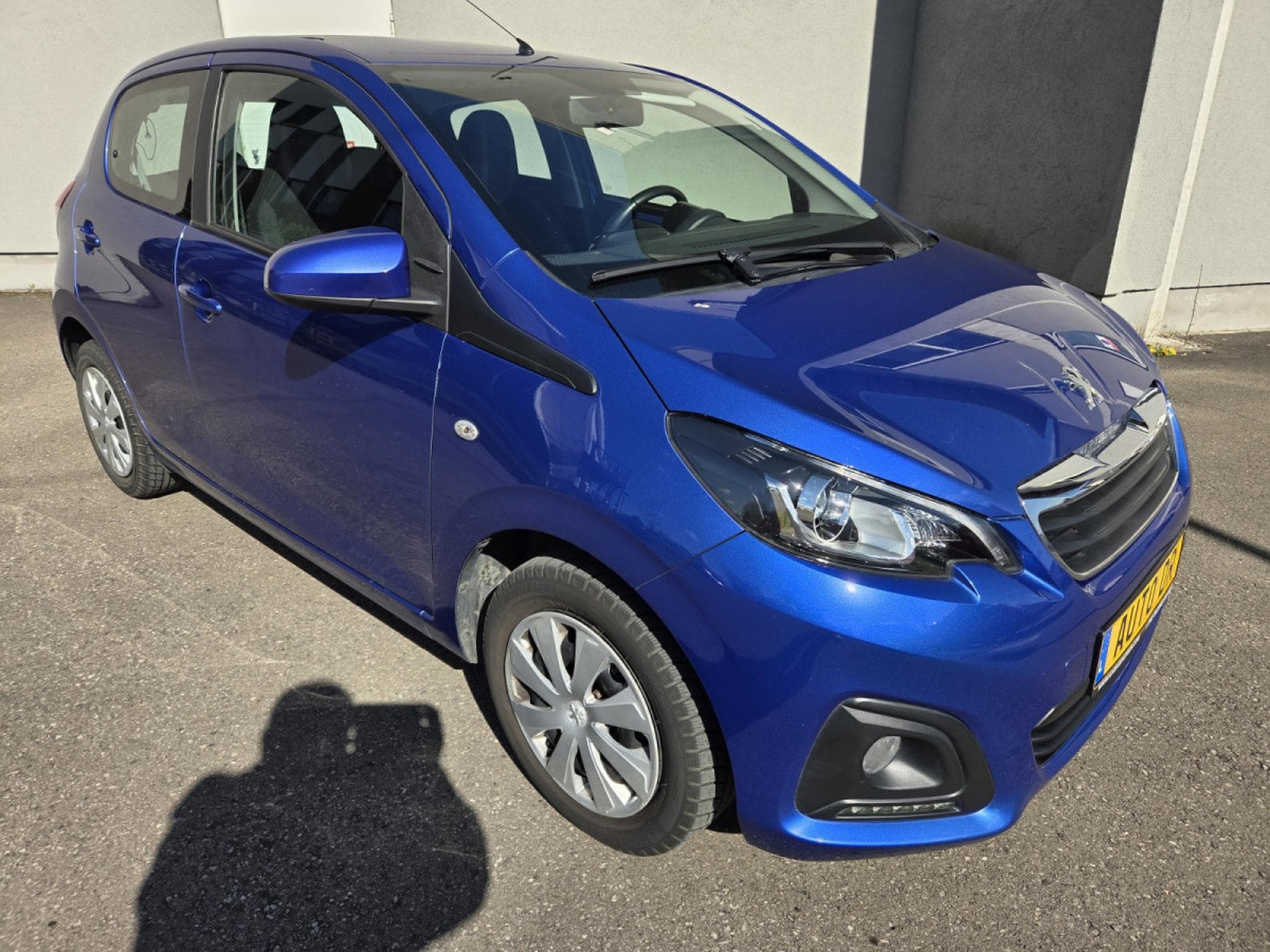 Peugeot 108 1.0 72 CV Active Garantie 12 Mois (2019) - Photo 4