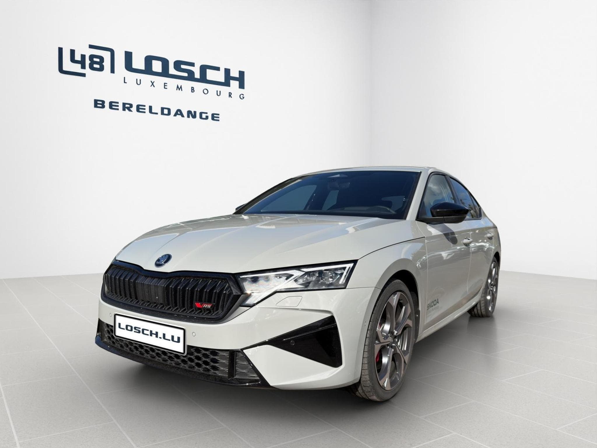 Skoda Octavia RS (2026) - Photo 2