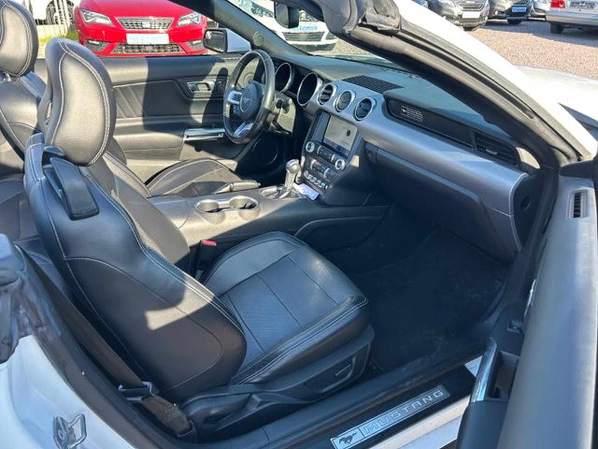 Ford Mustang Mustang Cabrio 2.3 *Autom.*Kamera*Euro6* (2020) - Photo 9