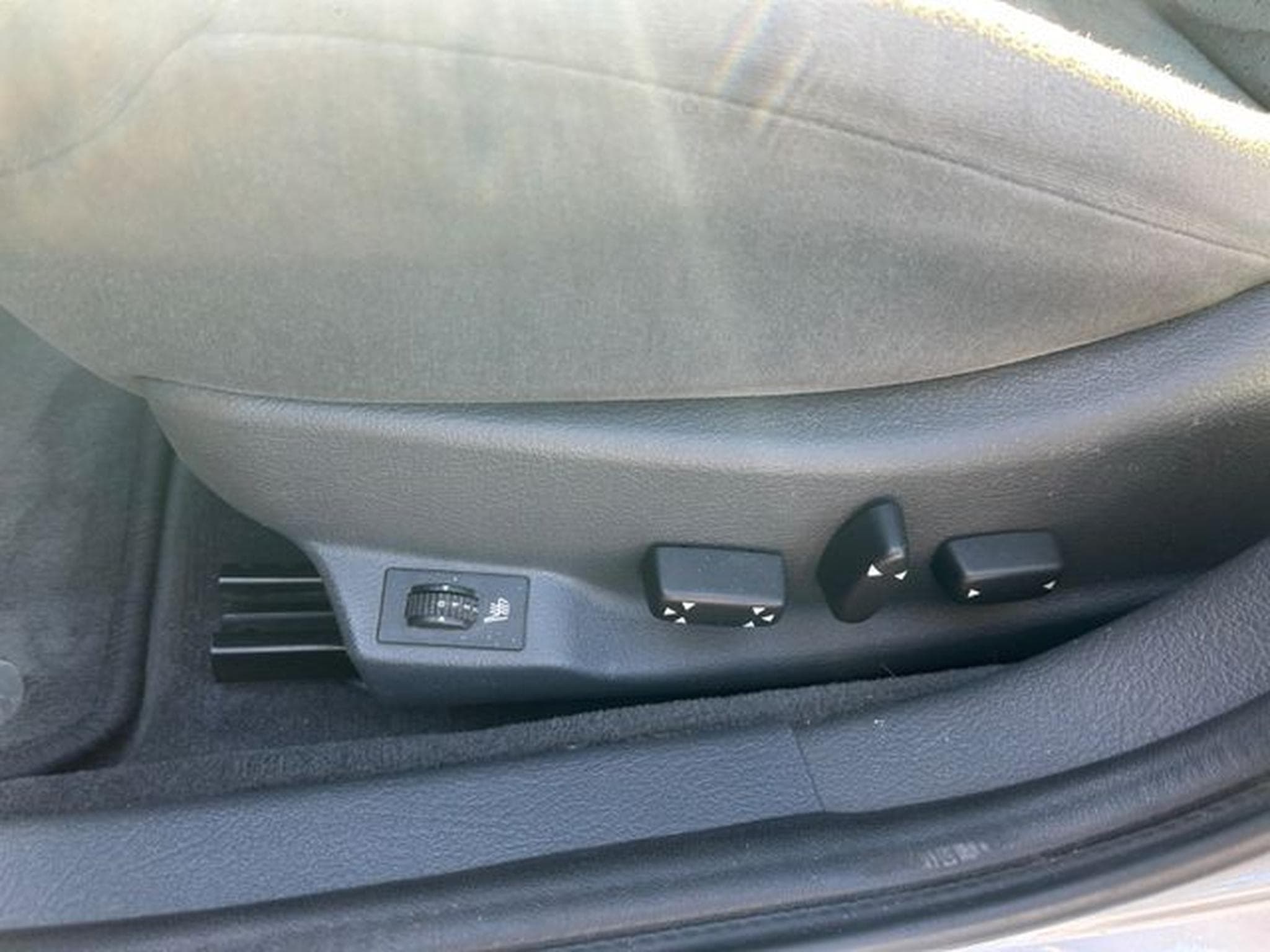 Citroën C5 C5 HDi 135 Exclusive Autom. *Navi*Xenon*SHZ* (2005) - Photo 16