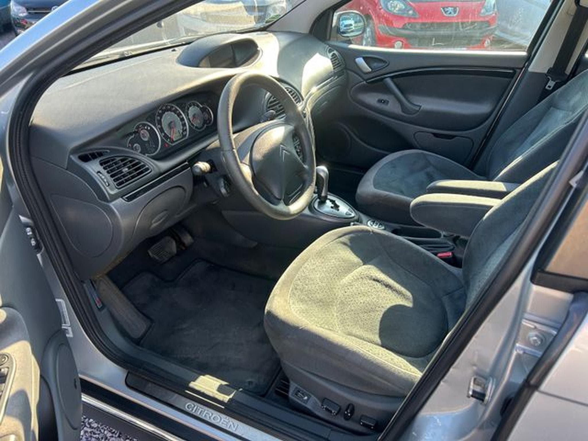 Citroën C5 C5 HDi 135 Exclusive Autom. *Navi*Xenon*SHZ* (2005) - Photo 7