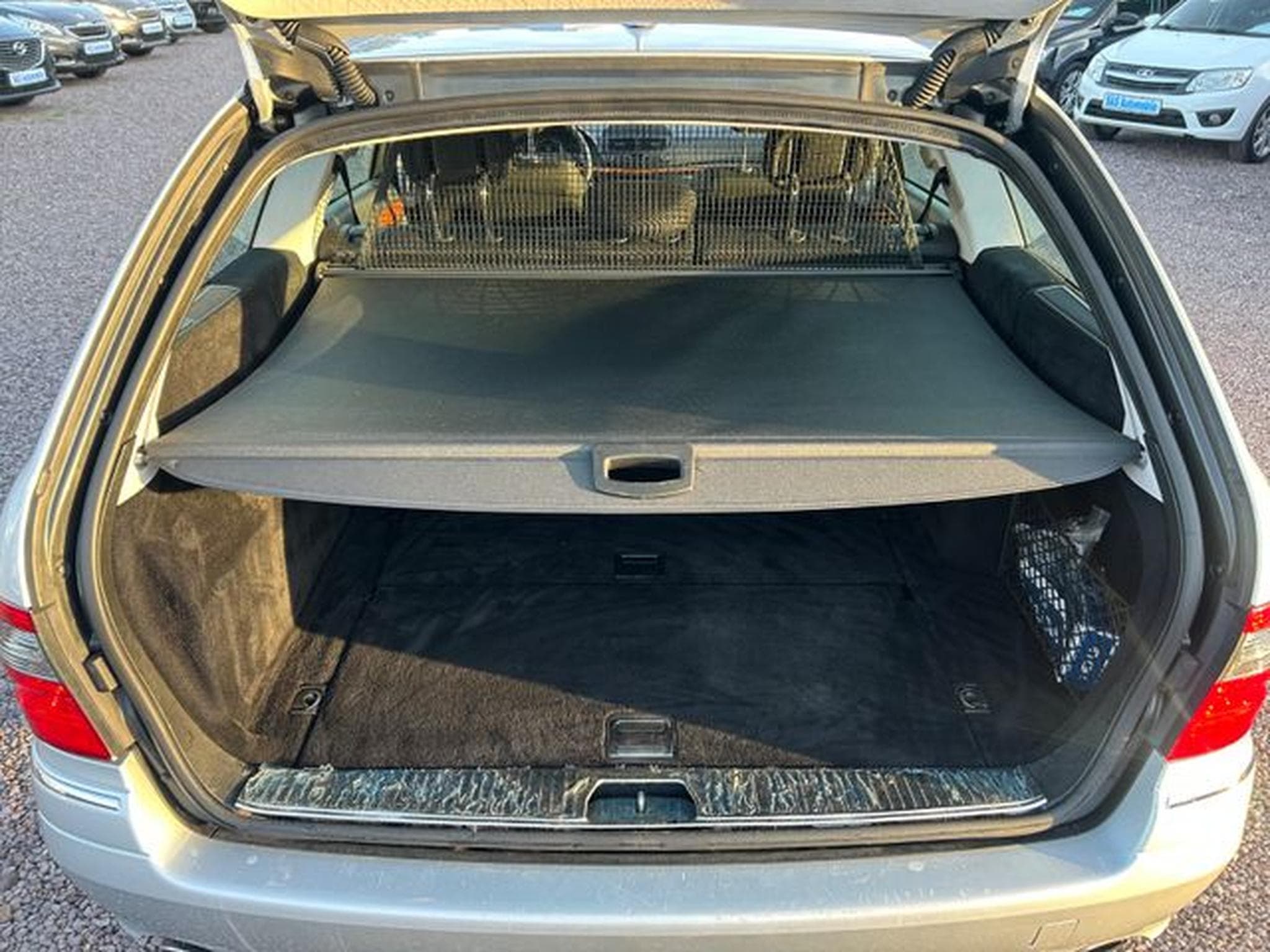 Mercedes E 280 E 280 T CDI Elegance *Autom.*Navi*Bi-Xenon*AHK* (2008) - Photo 17