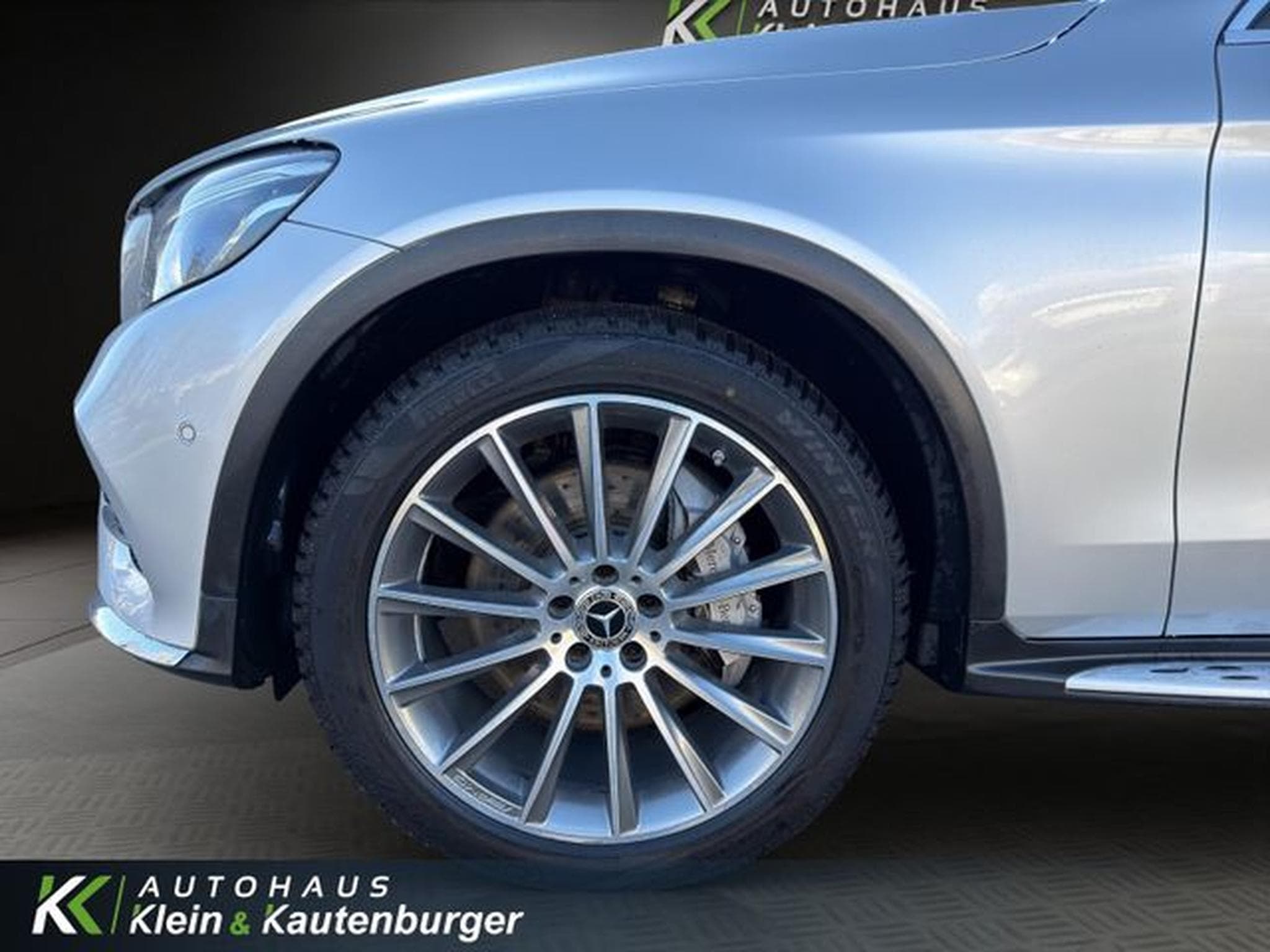 Mercedes GLC 220 GLC 220 d AMG Line 4M +AHK+BURMESTER+PANO+360° (2020) - Photo 9