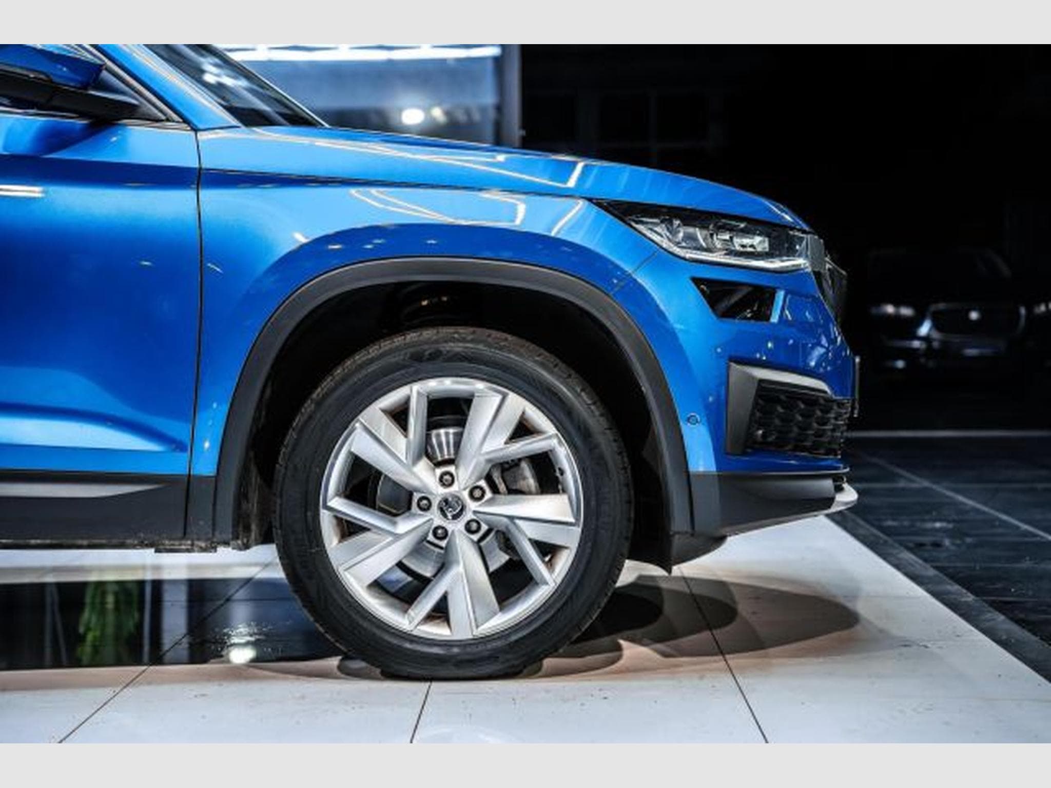 Skoda Kodiaq Kodiaq 2.0 TDI DSG NAVI LED RFK Digit. Lane+SIDE (2022) - Photo 9