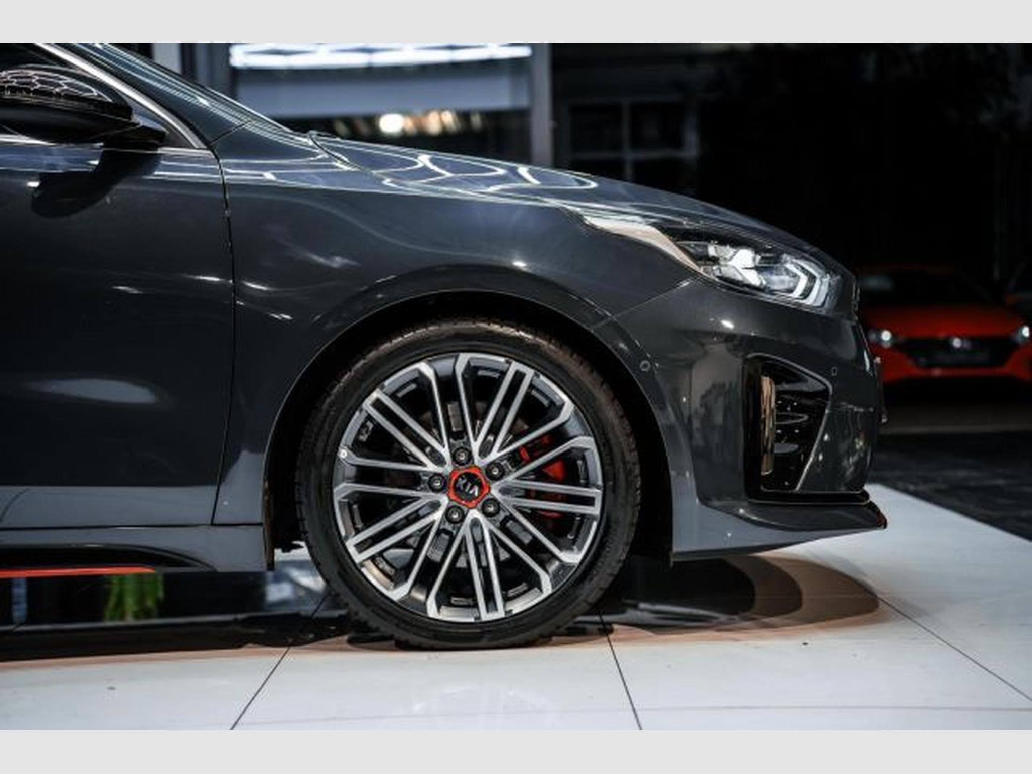 Kia ProCeed ProCeed 1.6 T-GDI GT NAVI LED RFK PANO SHZG JBL (2020) - Photo 10