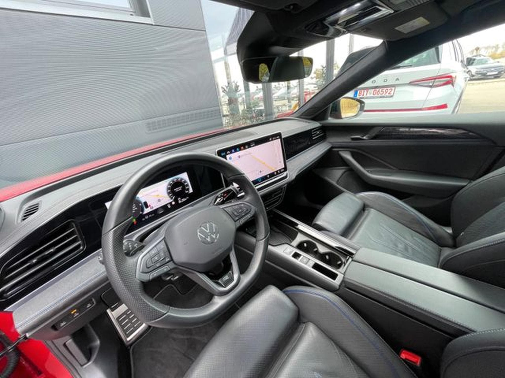 VW Passat Passat 2.0TDI 4x4 R-Line Leder Pano Signature (2024) - Photo 12